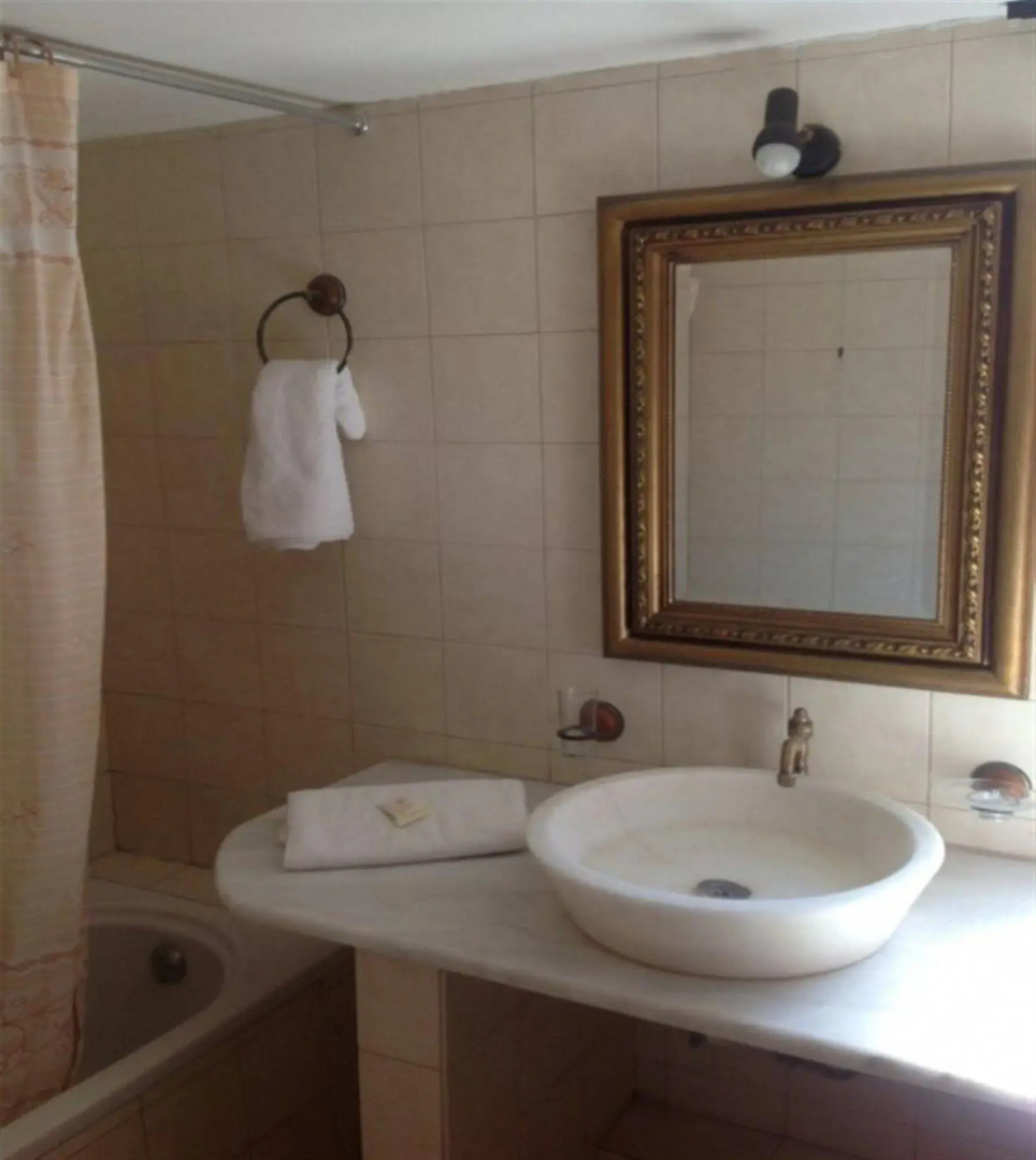 The Traditional Villas of Crete