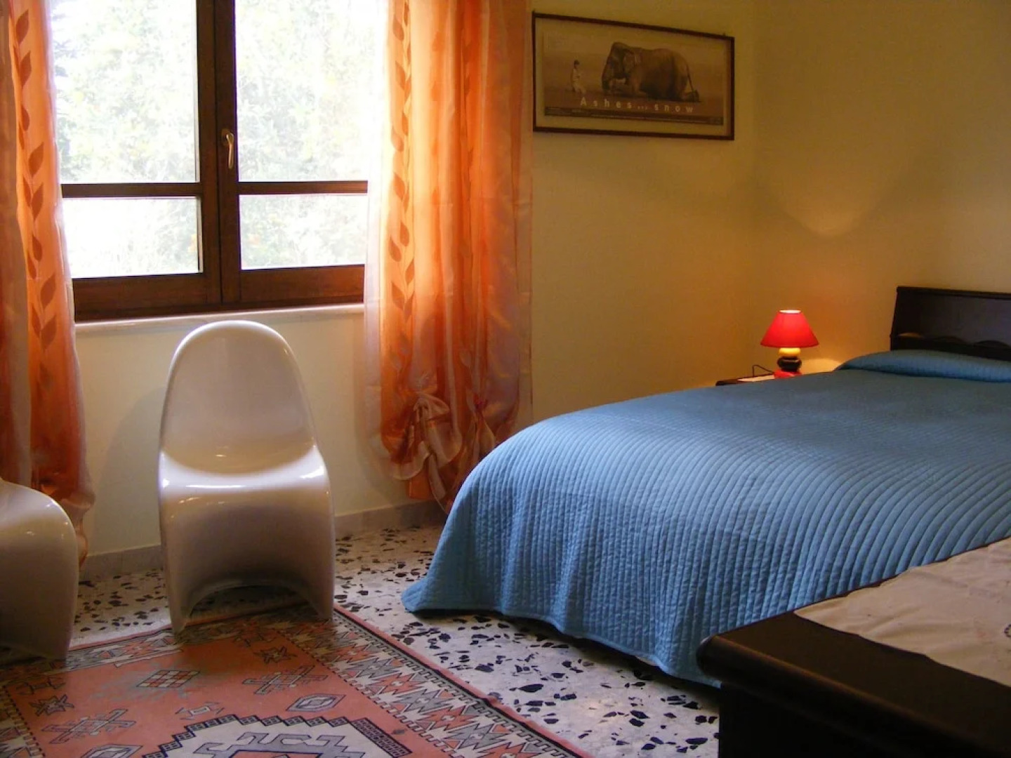 Lovely Garden Apartment