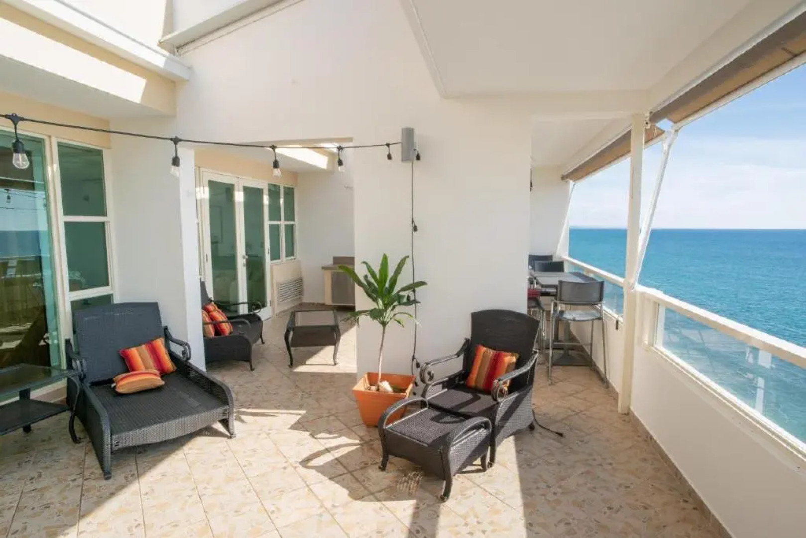 Beachfront Penthouse with Ocean and Sunset Views at Pelican Reef #703