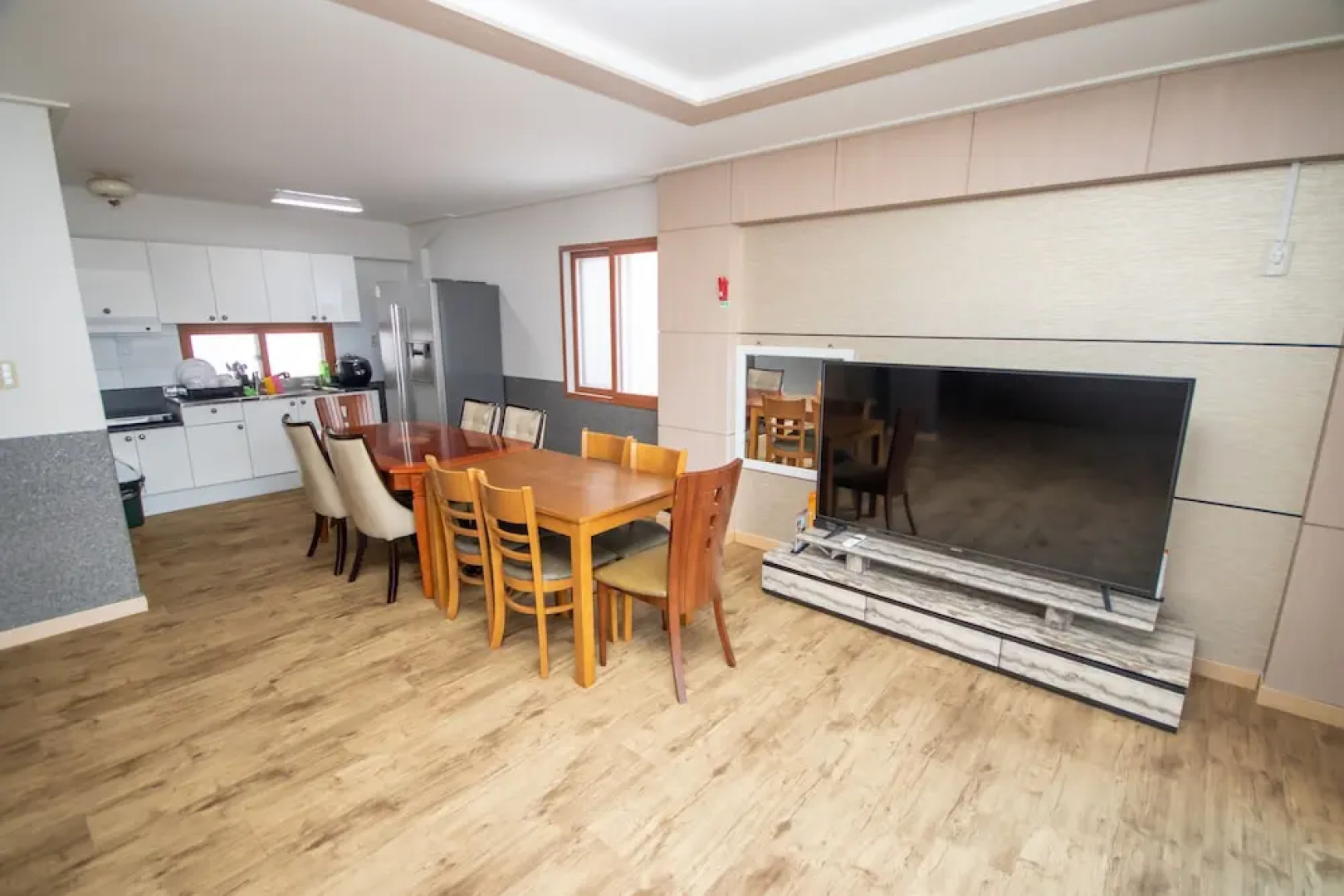 Hyundai Elliot Hotel and Resort