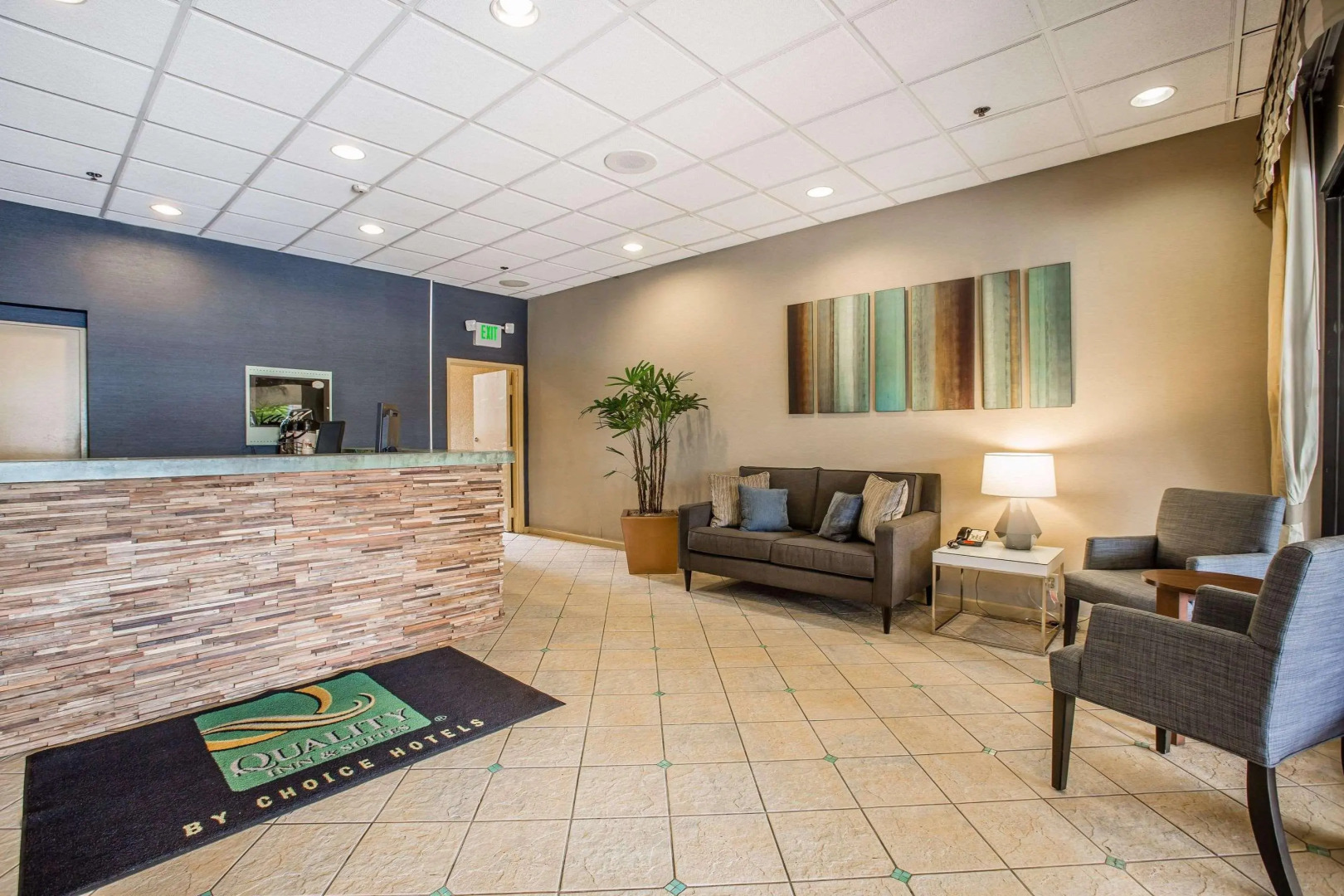 Quality Inn & Suites Hermosa Beach