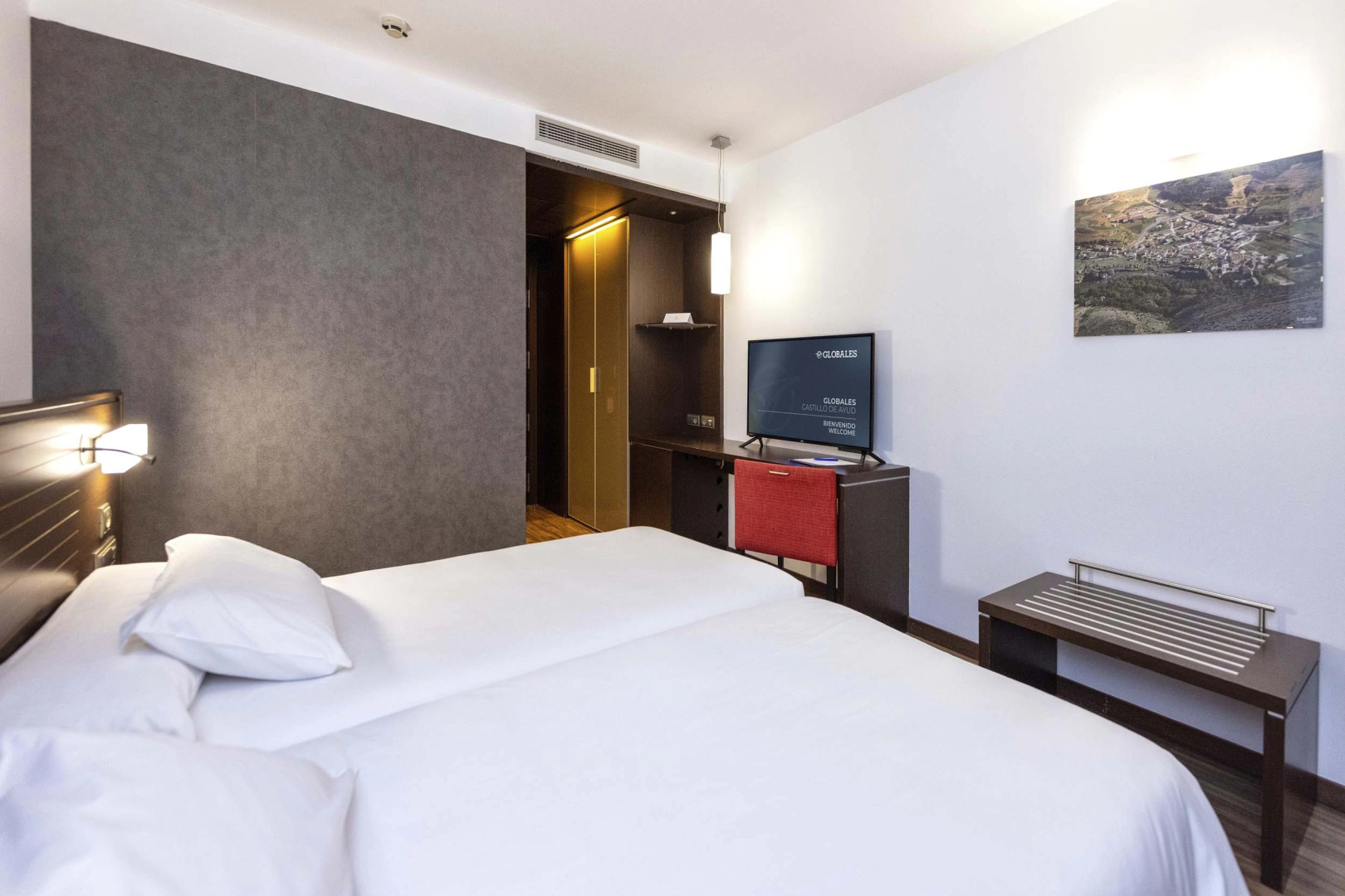 Globales Castillo de Ayud