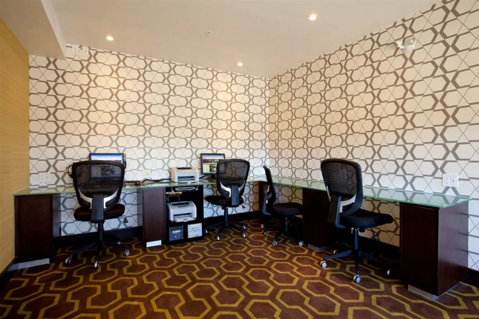 Sandman Hotel & Suites Calgary South