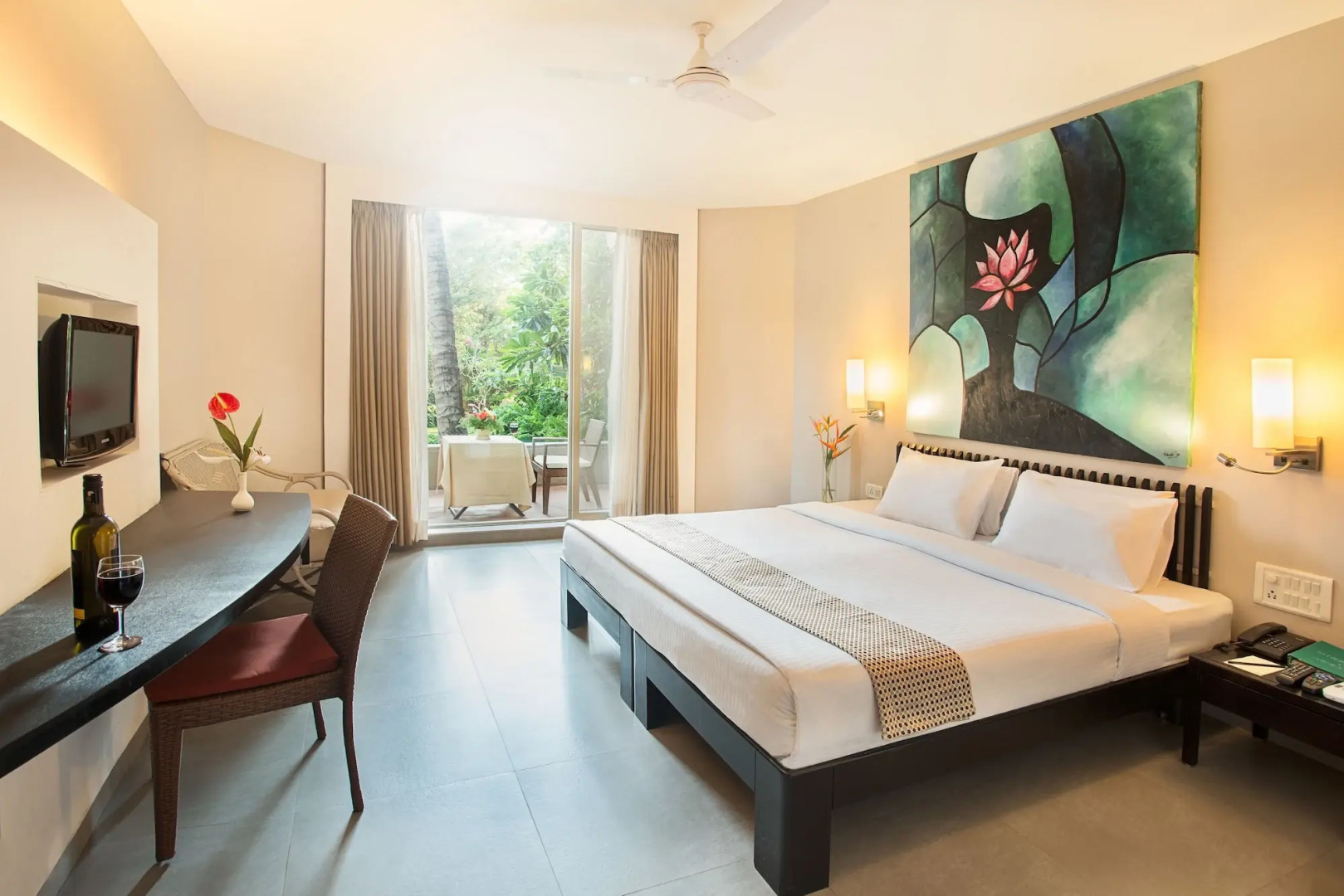 Whispering Palms Beach Resort