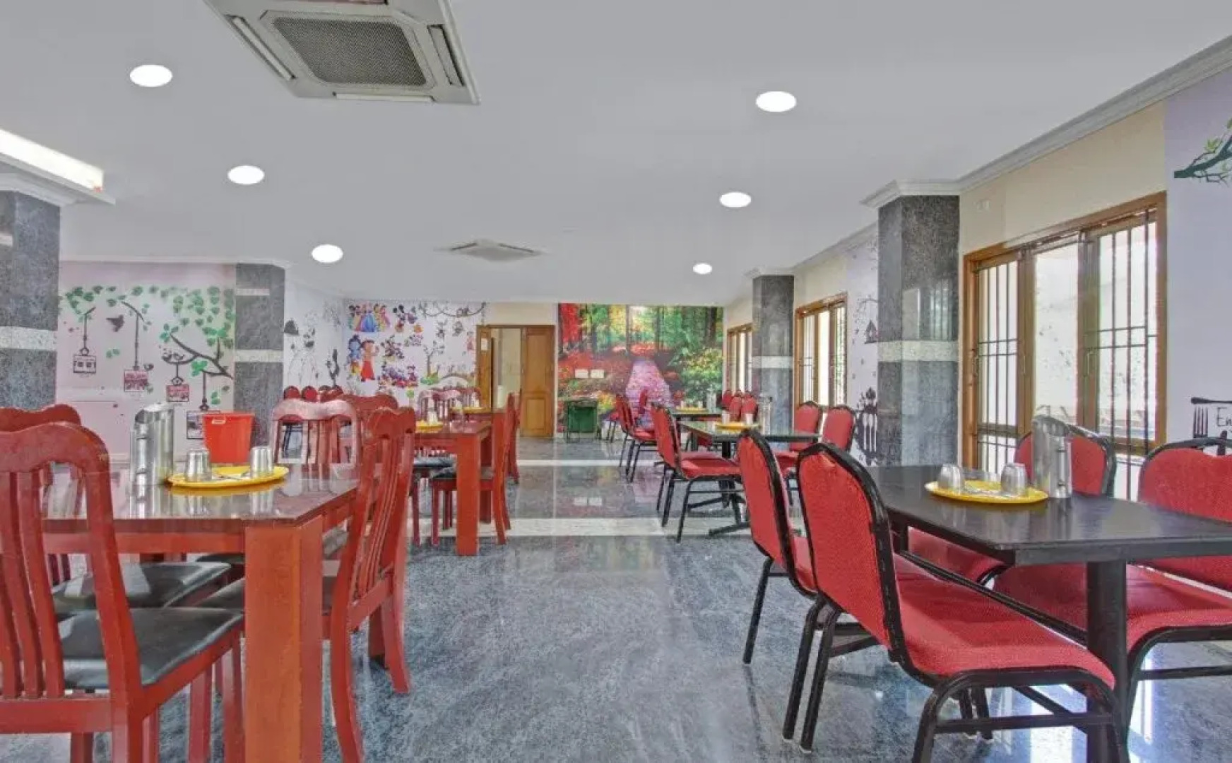 Aar Royal Residency By OYO Rooms