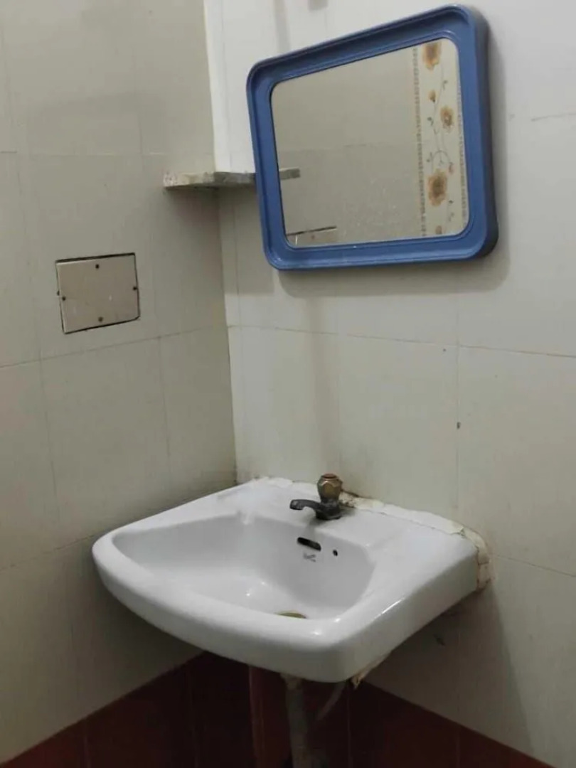 iROOMZ Hotel Abhiman