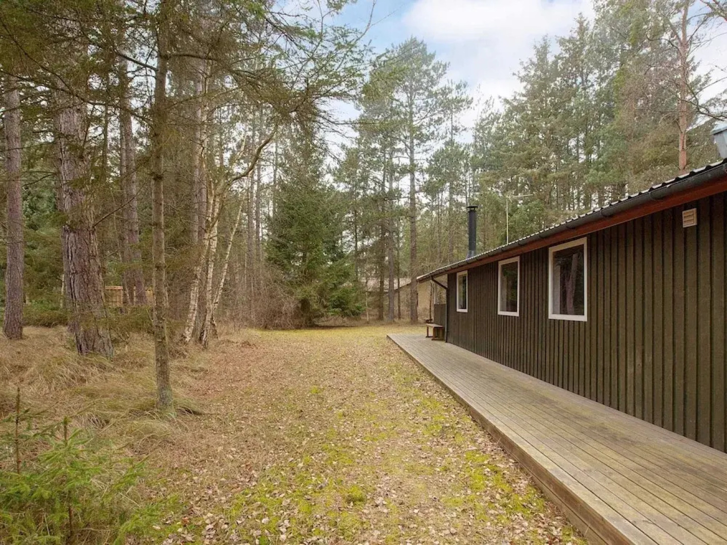 Idyllic Holiday Home in Store Fuglede near Forest