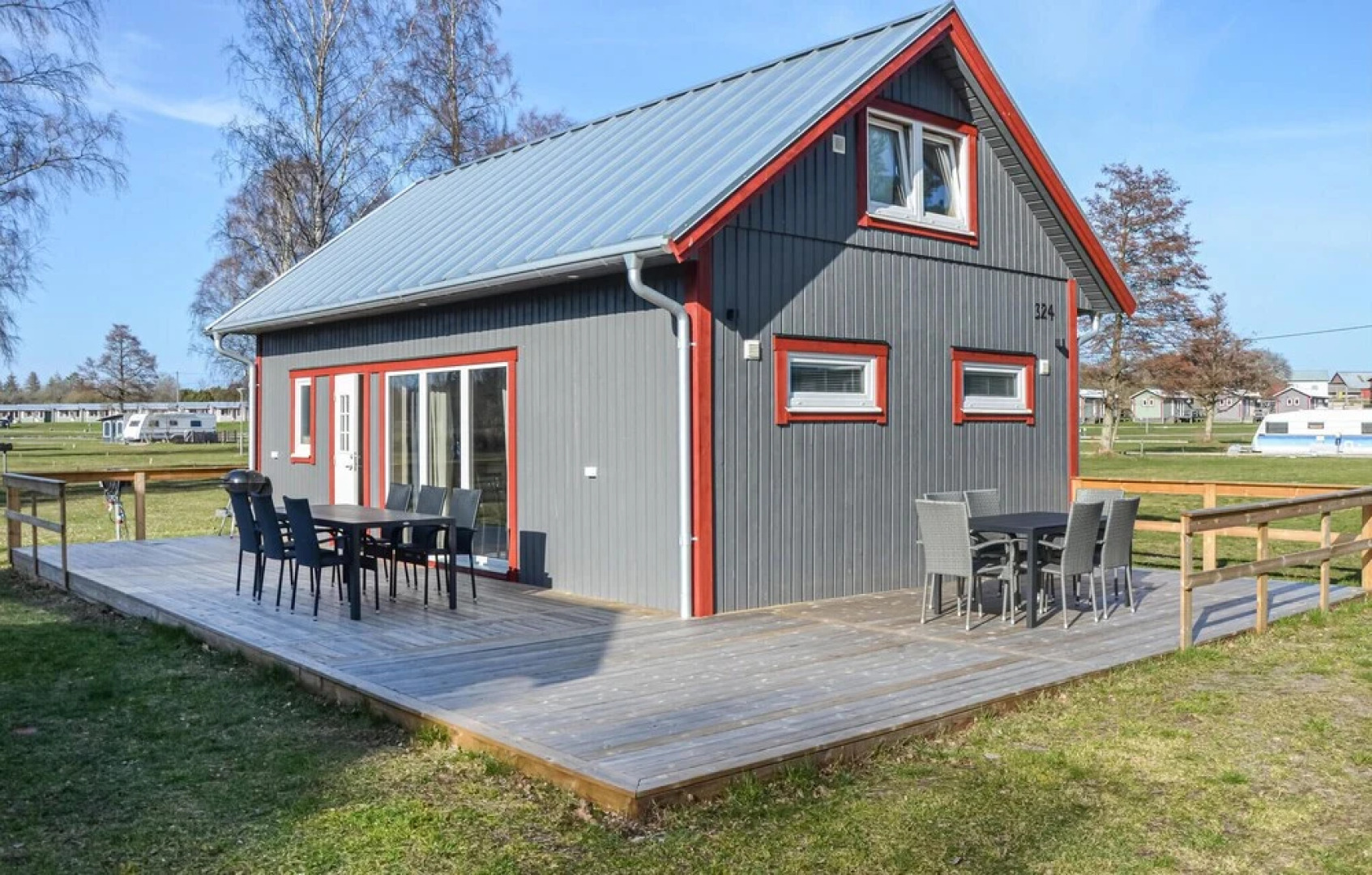 Awesome Home in Löttorp With 5 Bedrooms
