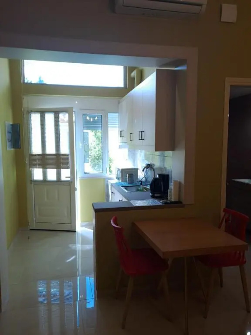 Vicky's place,near Athens airport