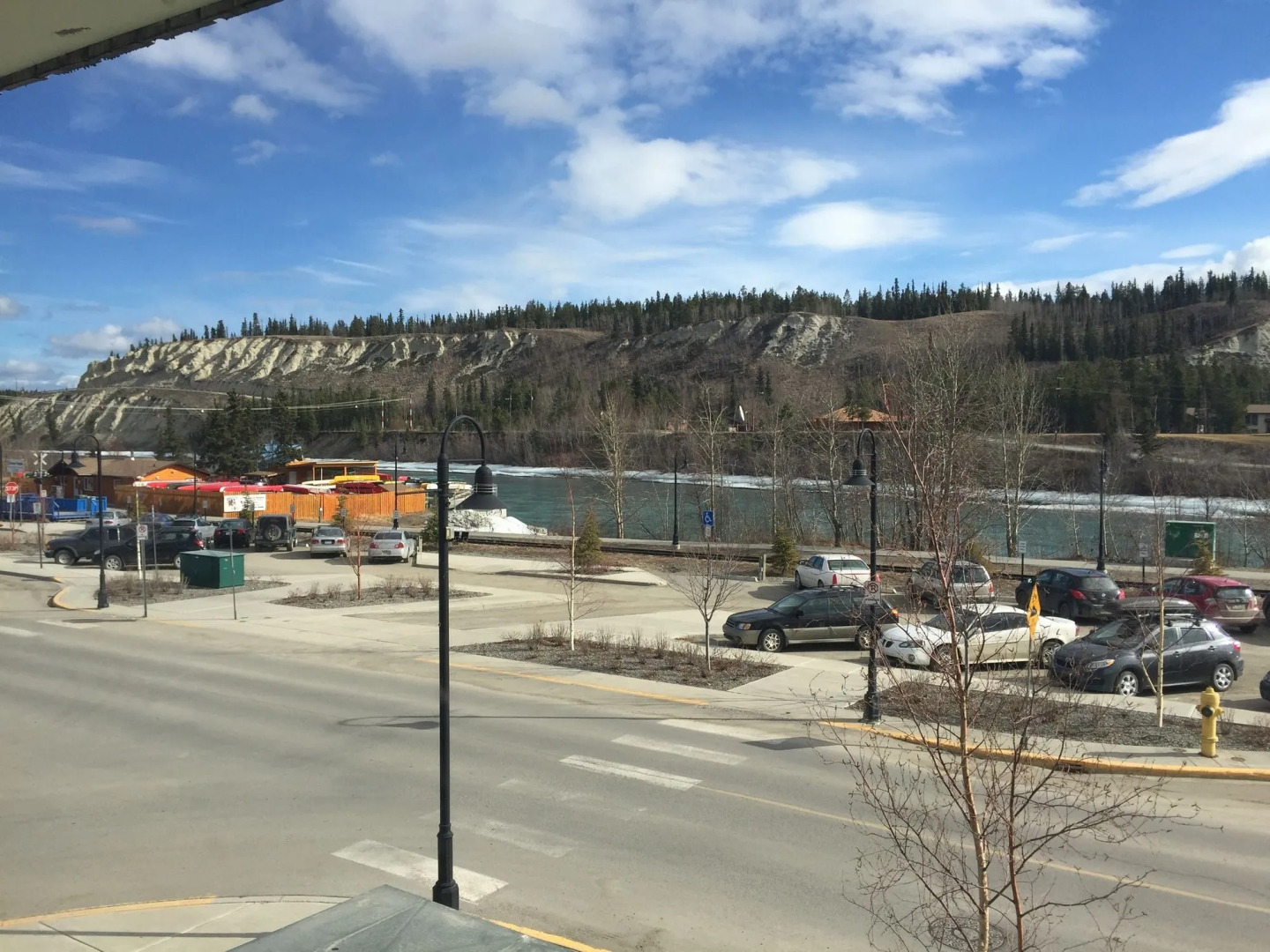 Canadas Best Value Inn River View Hotel