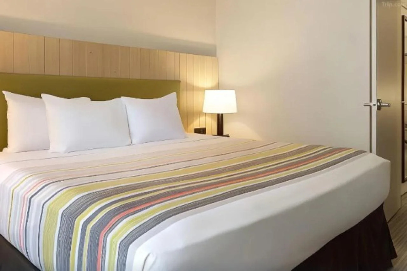 Country Inn & Suites by Radisson, Birch Run-Frankenmuth, MI