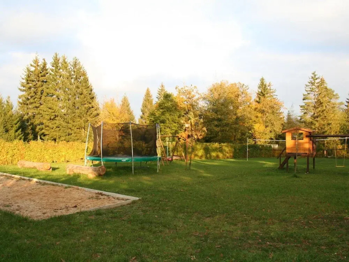 Bungalow in Eifel Near Forest and Mountains