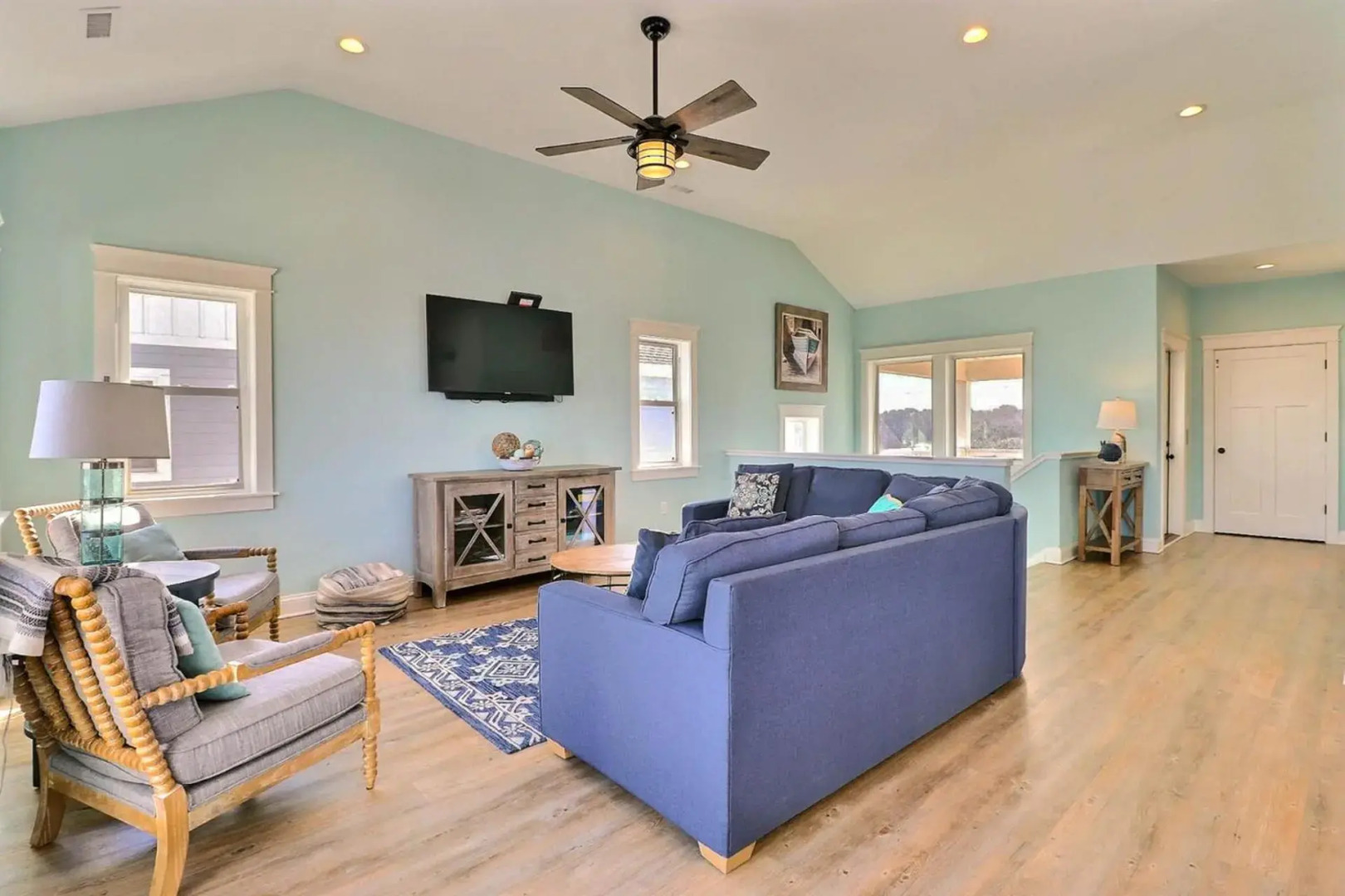 4057 - Fairways & Seaspray