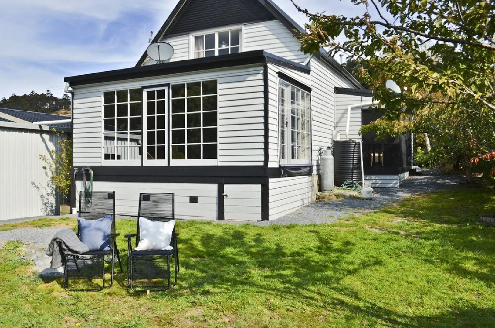 Tasmania frankford road (i)