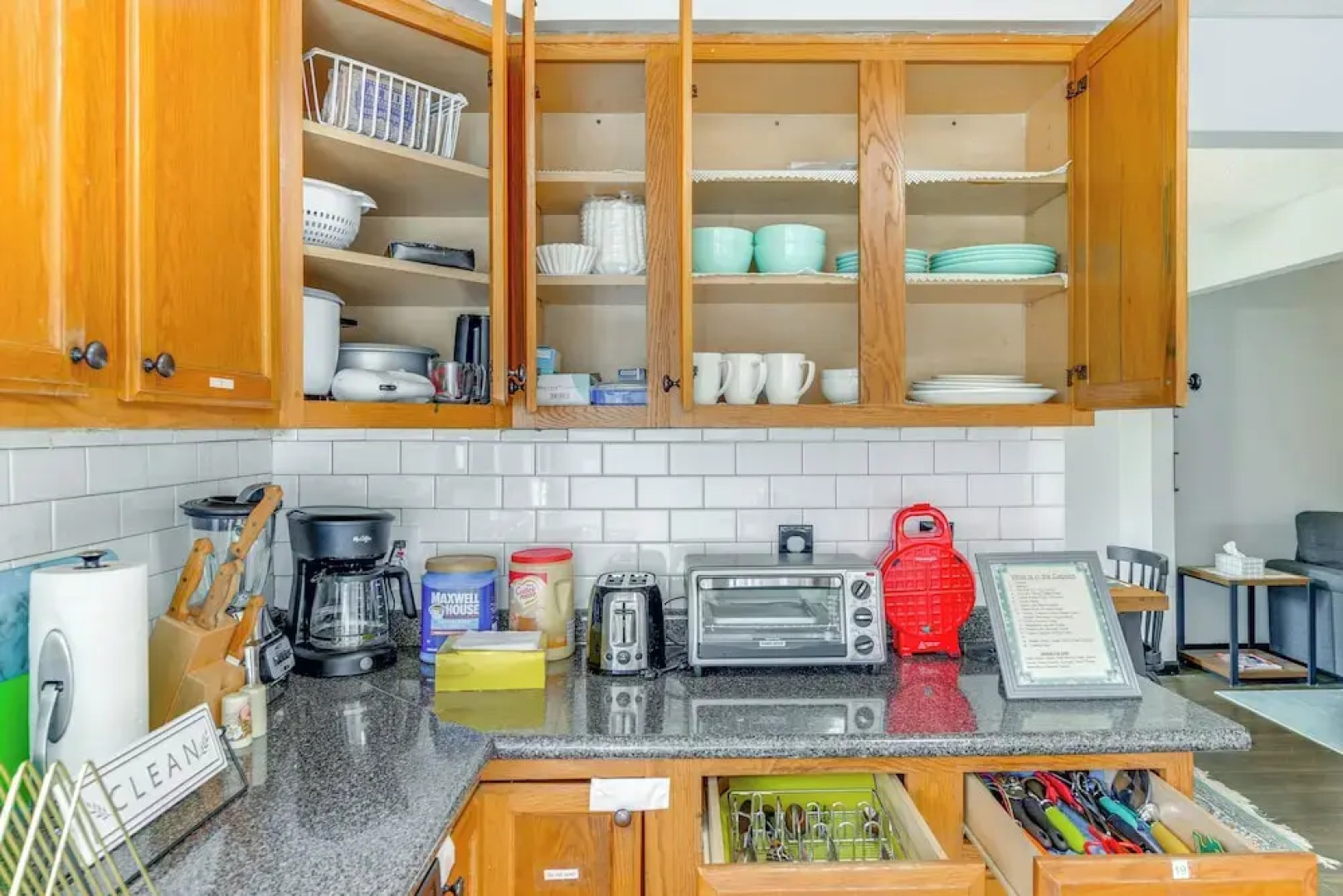 4 Mi to Dtwn: Family Home in Buffalo