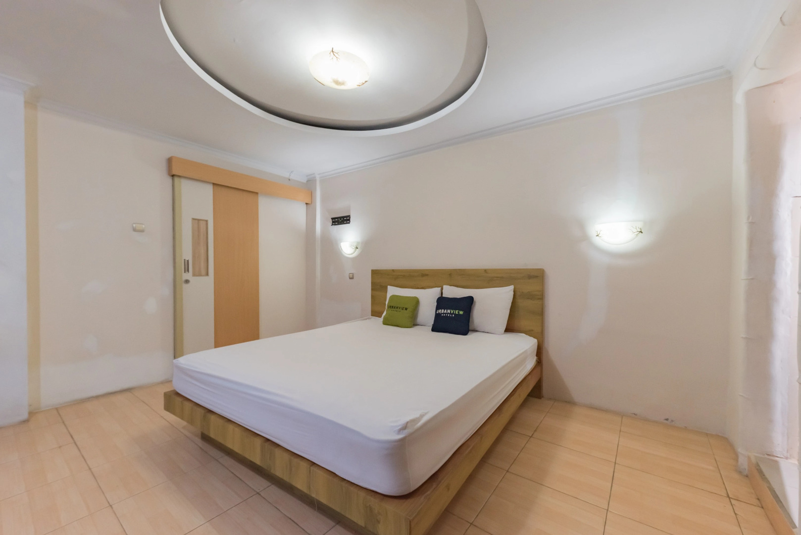 Urbanview Hotel Anggrek Puncak