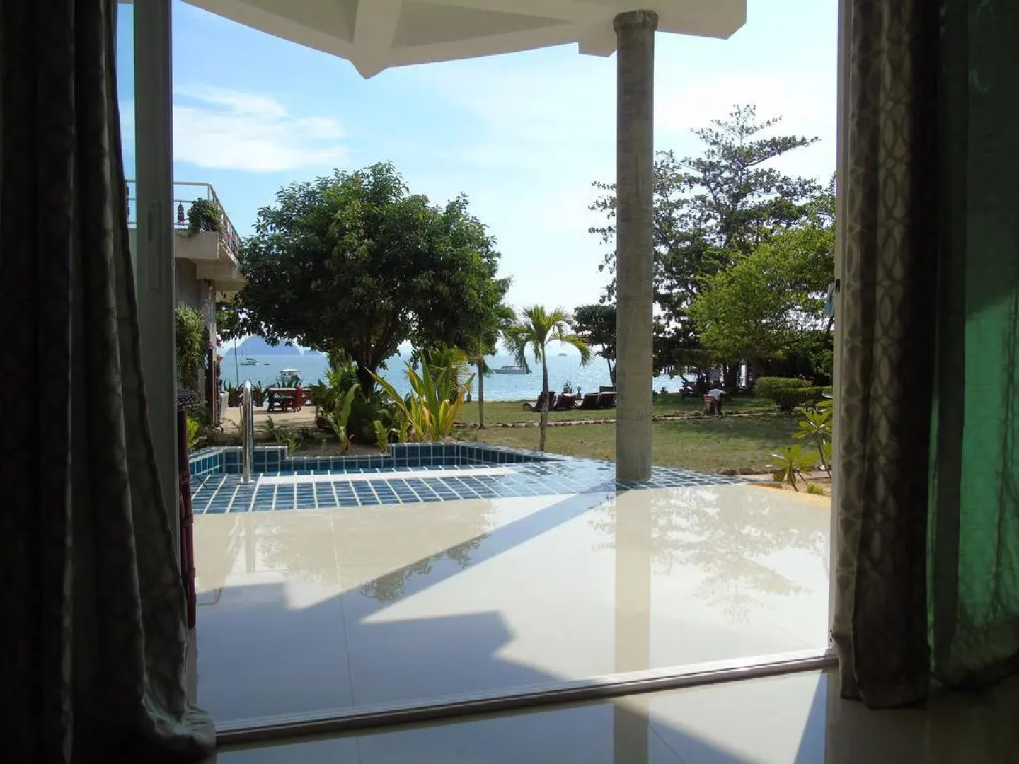 Yao Yai Beach Resort - SHA Extra Plus