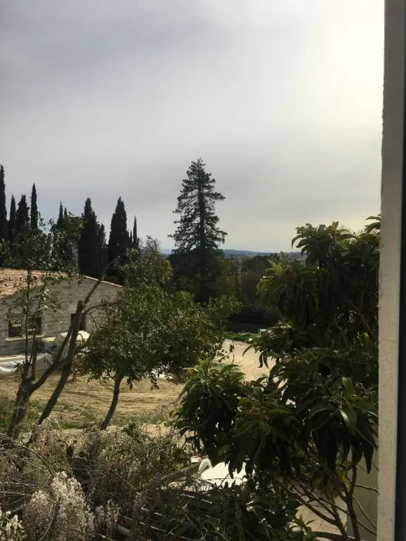 Maison de 3 chambres avec wifi a Manosque