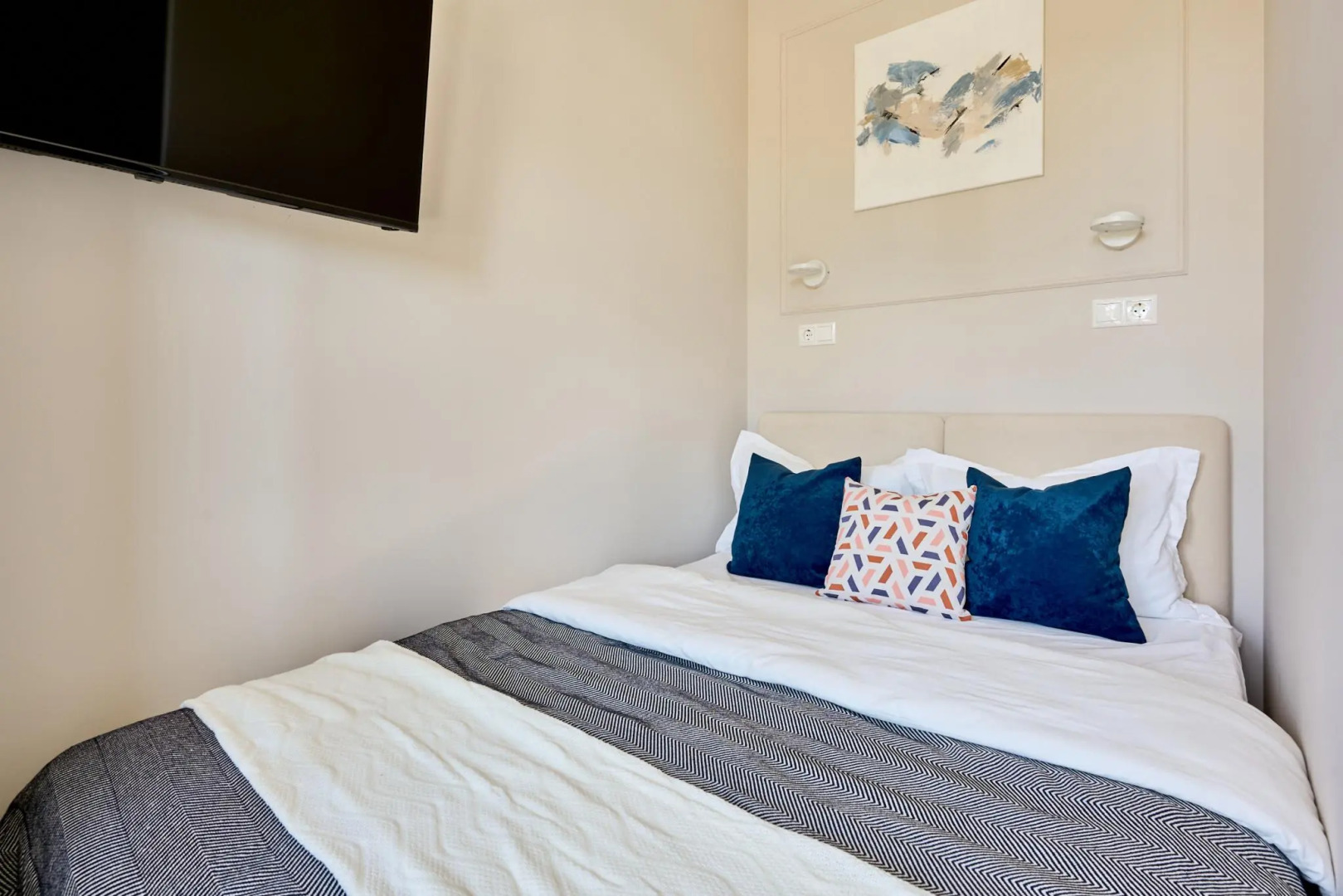 JustAparts (ДжастАпартс) на улице Генерала Дьяконова