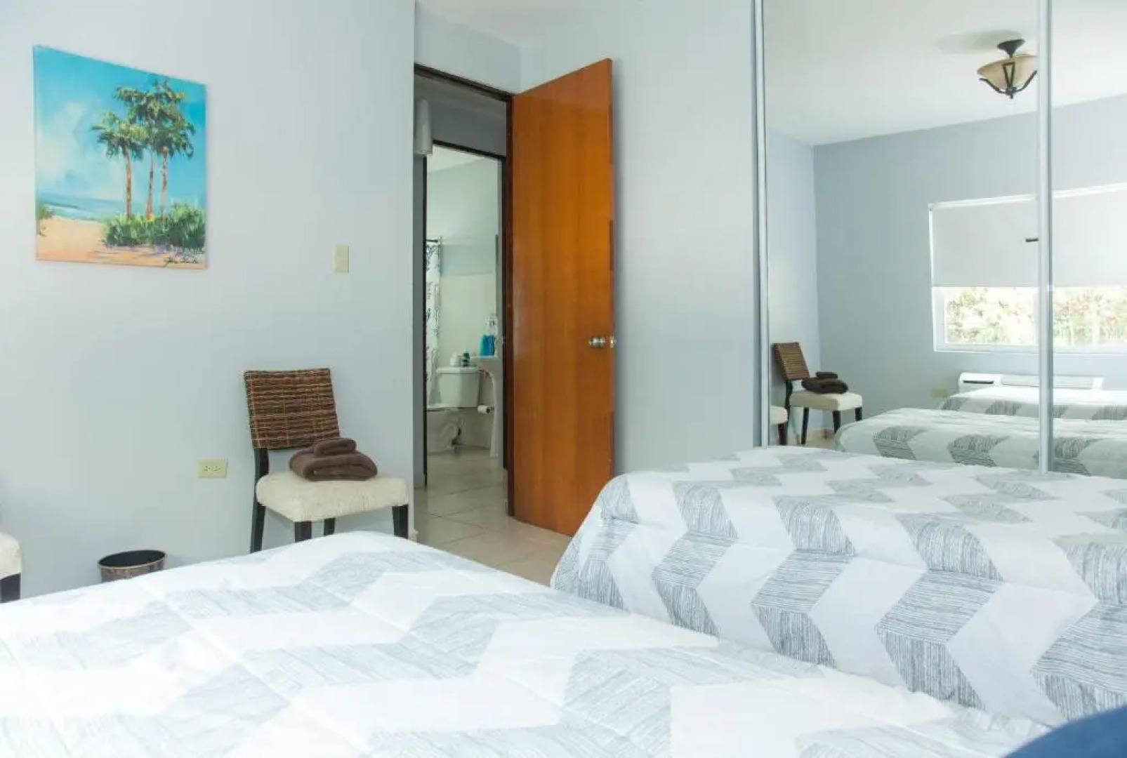 Ocean Terrace 202 - a block from Sandy Beach