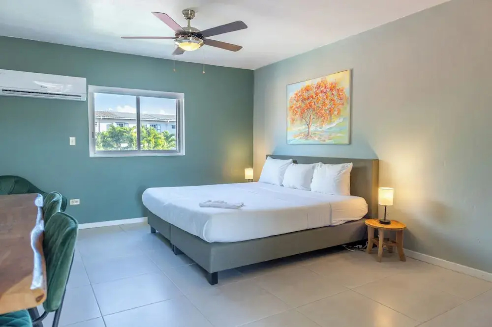 Talk of the Town Inn & Suites