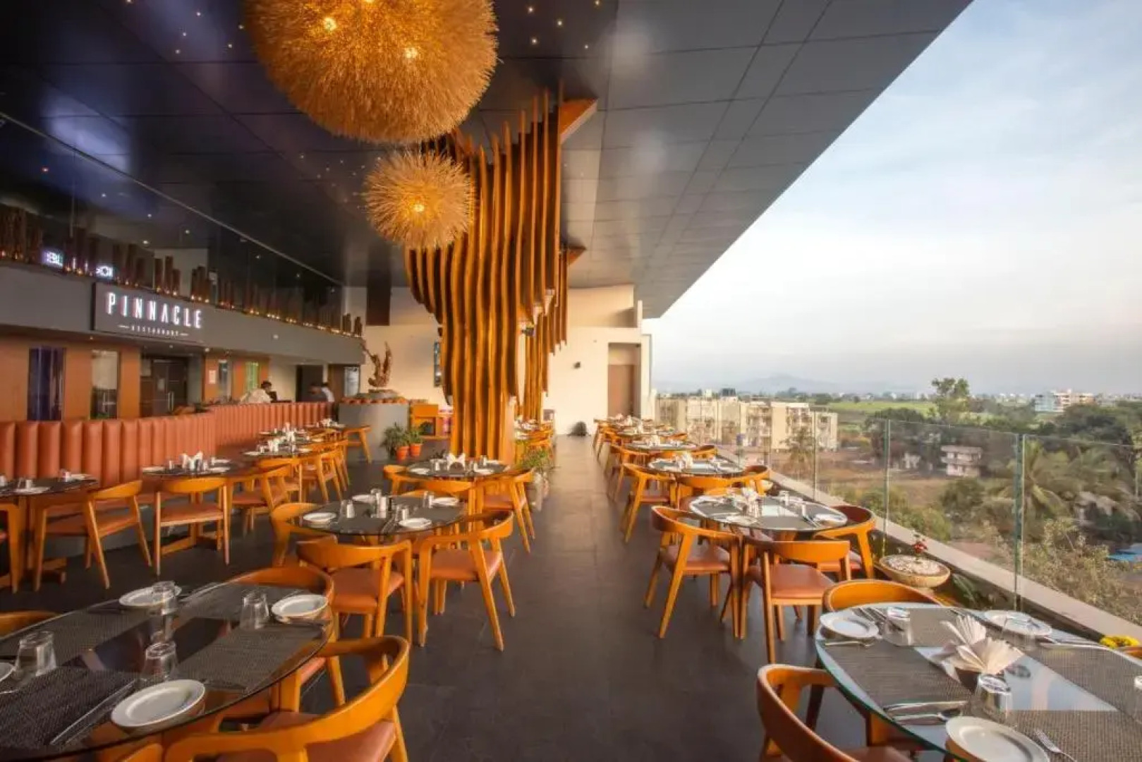 Sapphire Premium Hotel & Suite