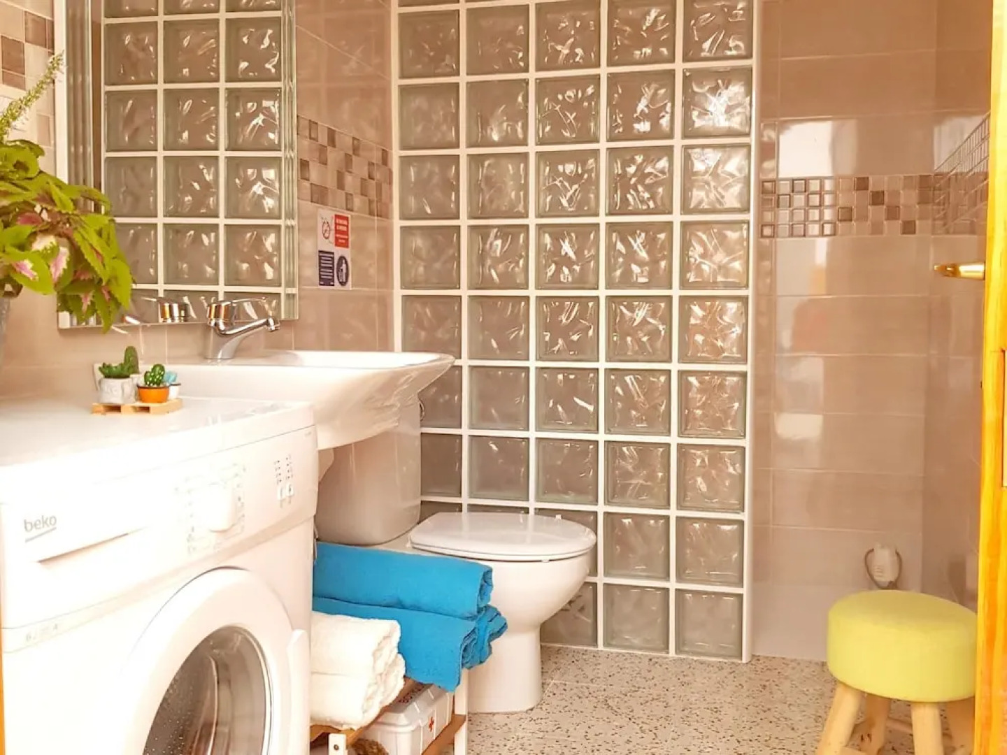 House With 3 Bedrooms in El Golfo, Lanzarote, With Terrace and Wifi -