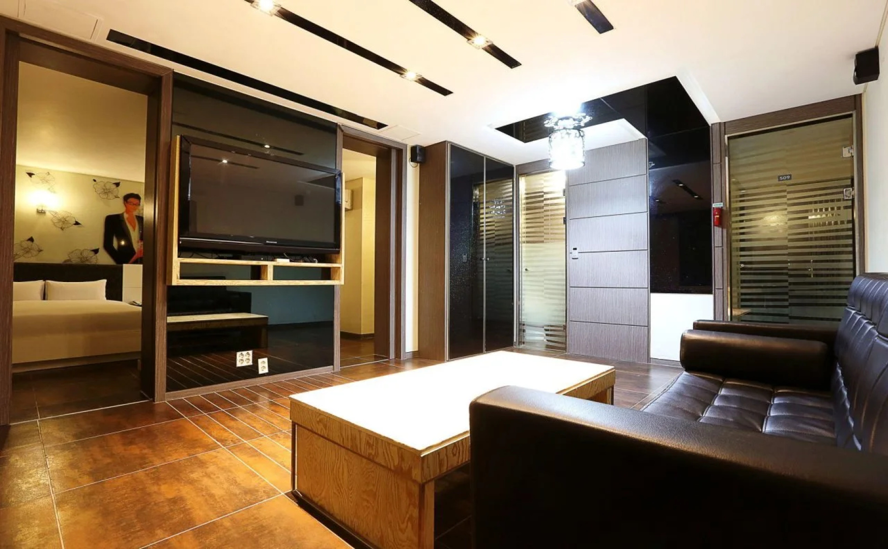 Business Joy Hotel