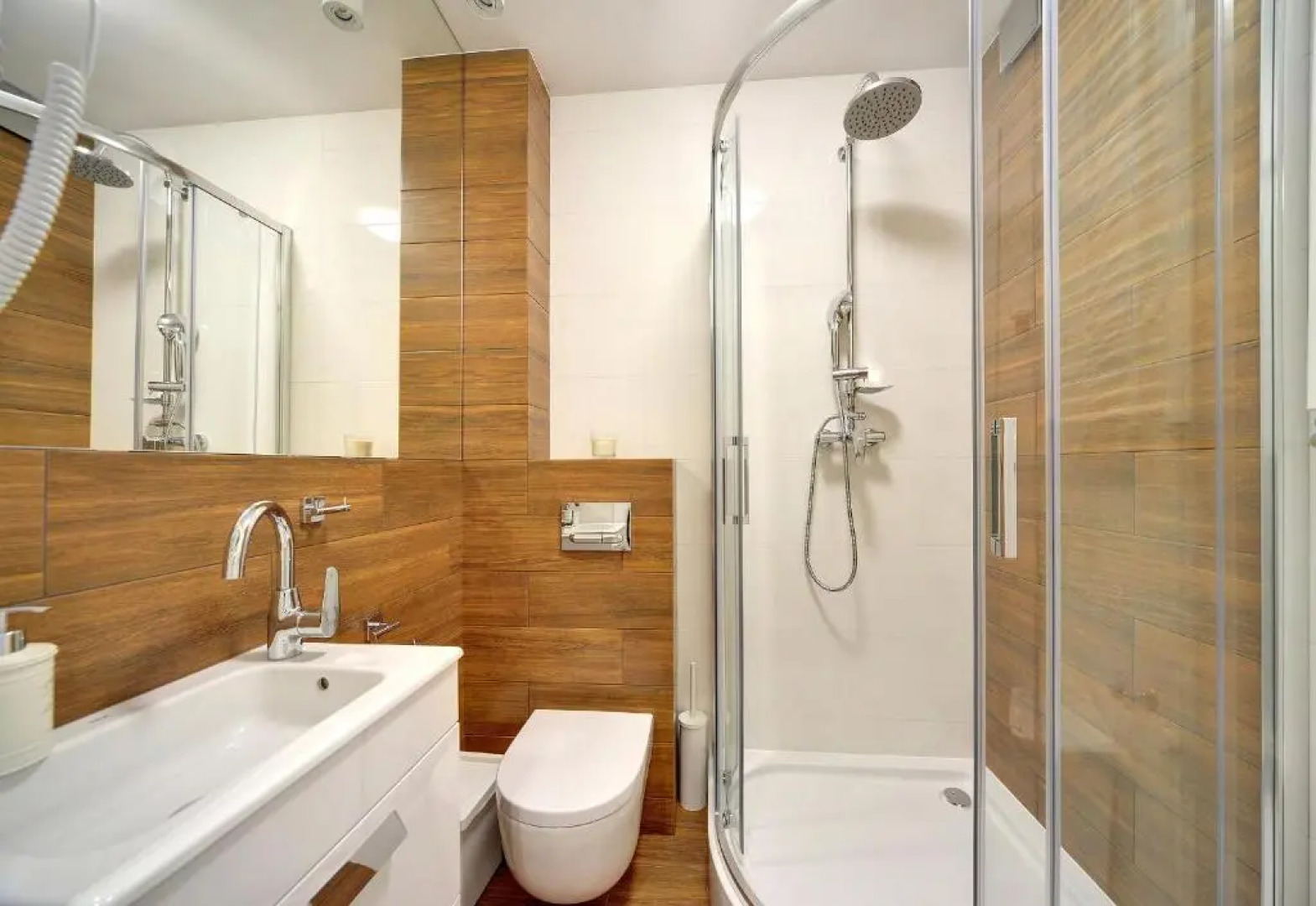 Apartamenty Leśny Dom - Sun Seasons 24