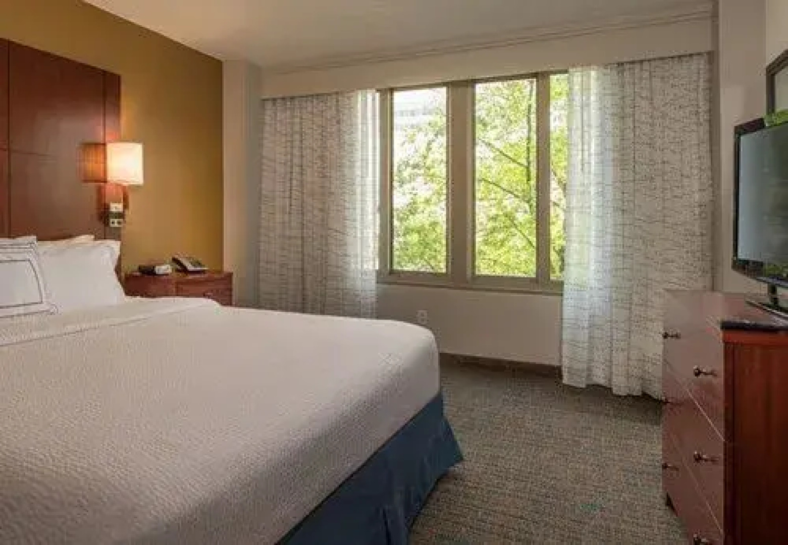 Residence Inn Bethesda Downtown