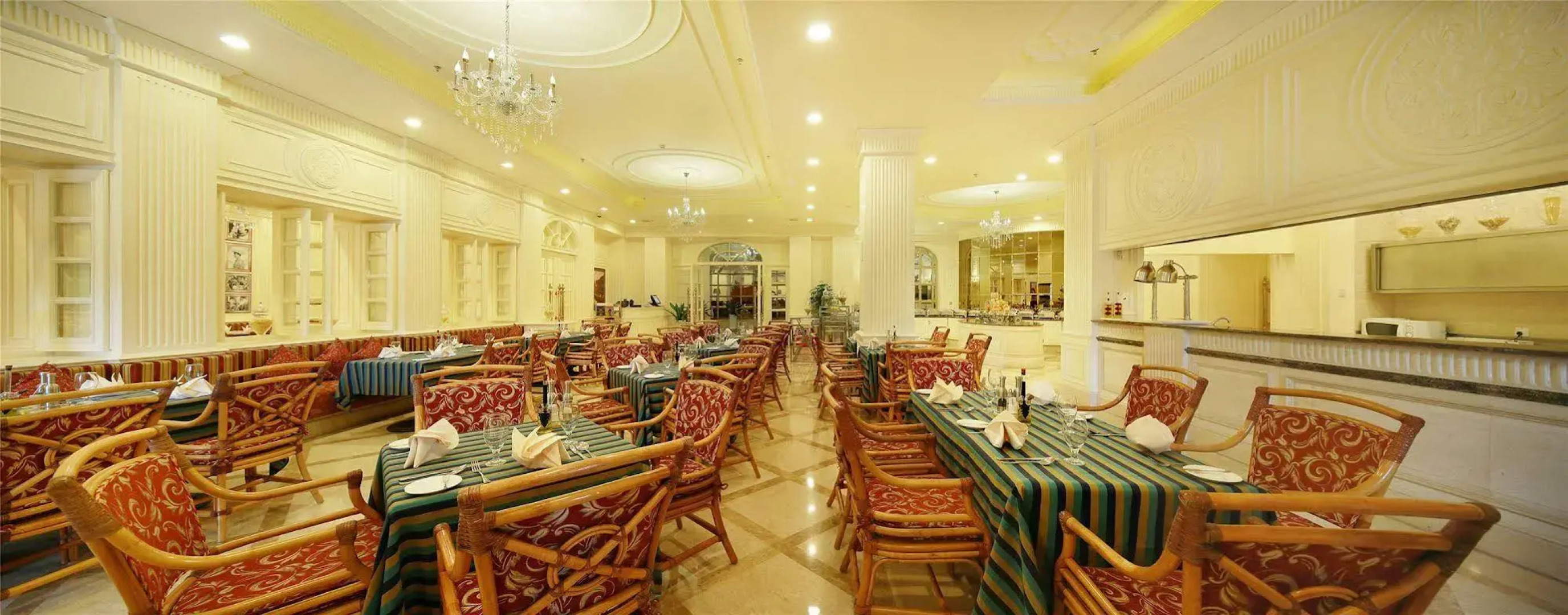 Dragon Lake Princess Hotel