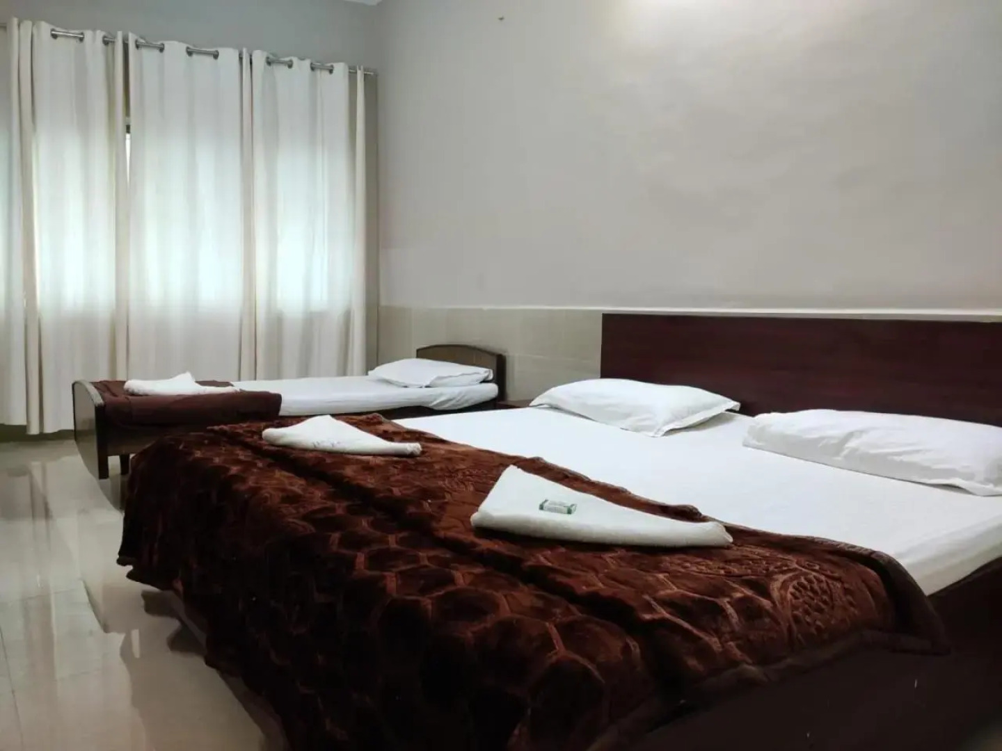 Hotel Sugam Karaikudi