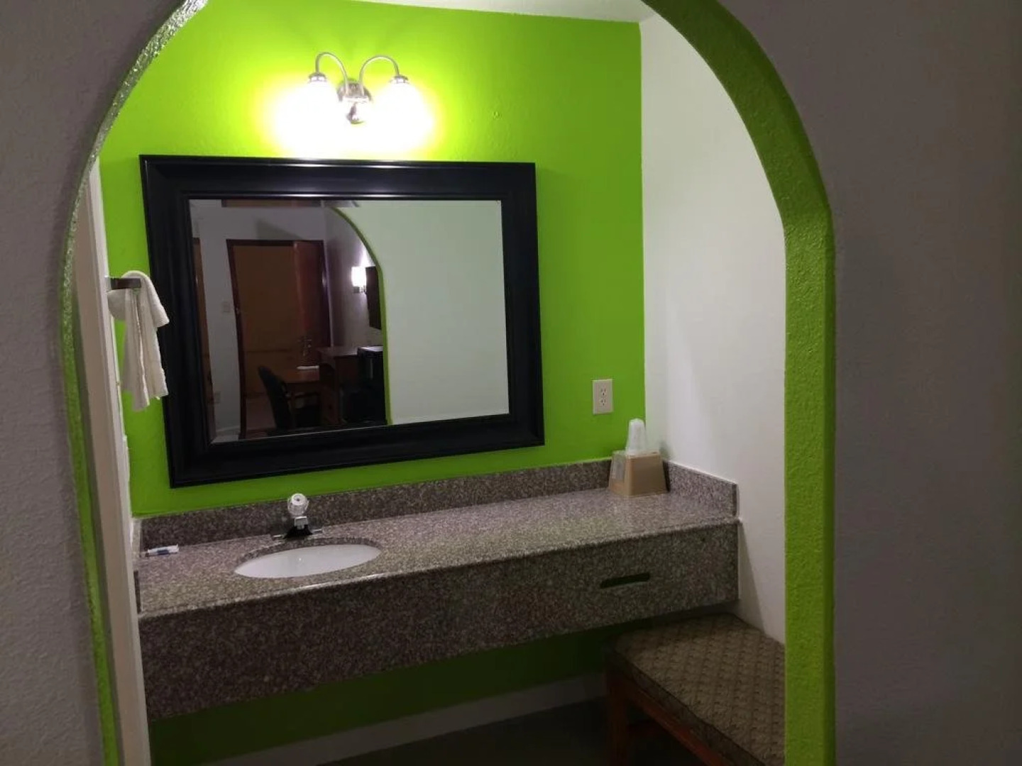 Economy Inn By OYO Livingston TX Hwy 59