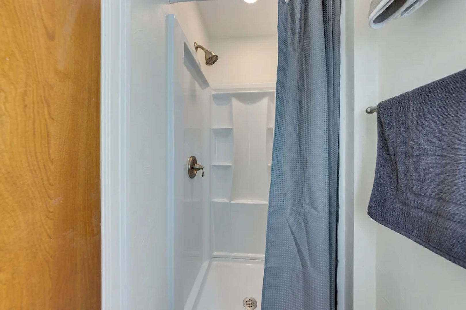 Pet-friendly St Louis Home w/ Grill & Backyard