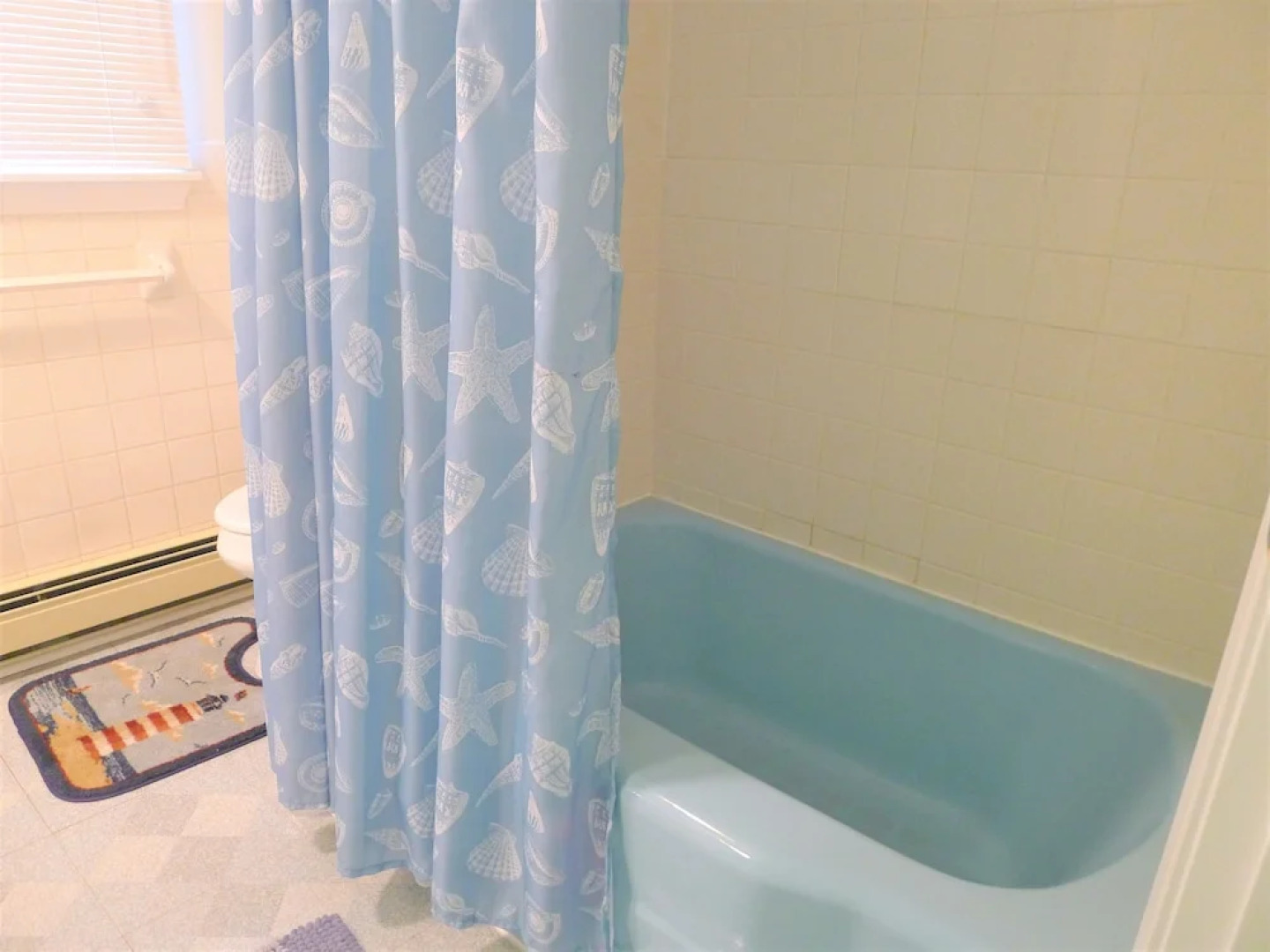 563 Pleasant Lake - 4 Bedroom House