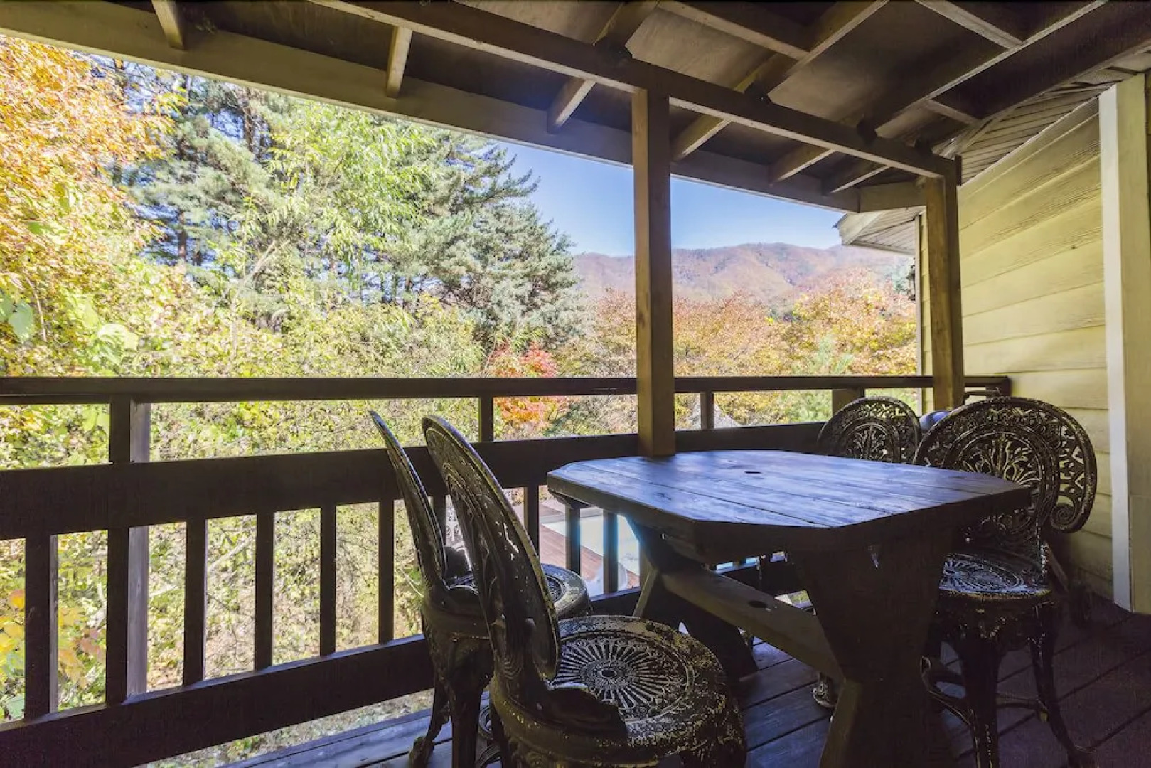 Yangpyeong Island in Forest Pension