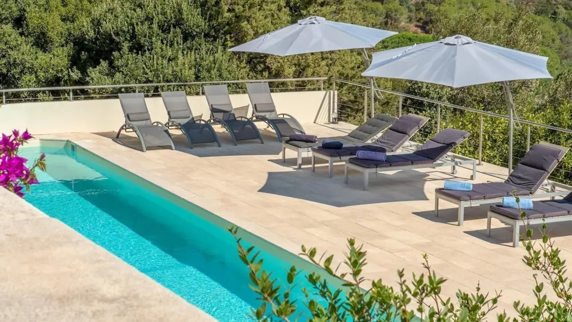 Villa Purple 10 2 in Pantogia