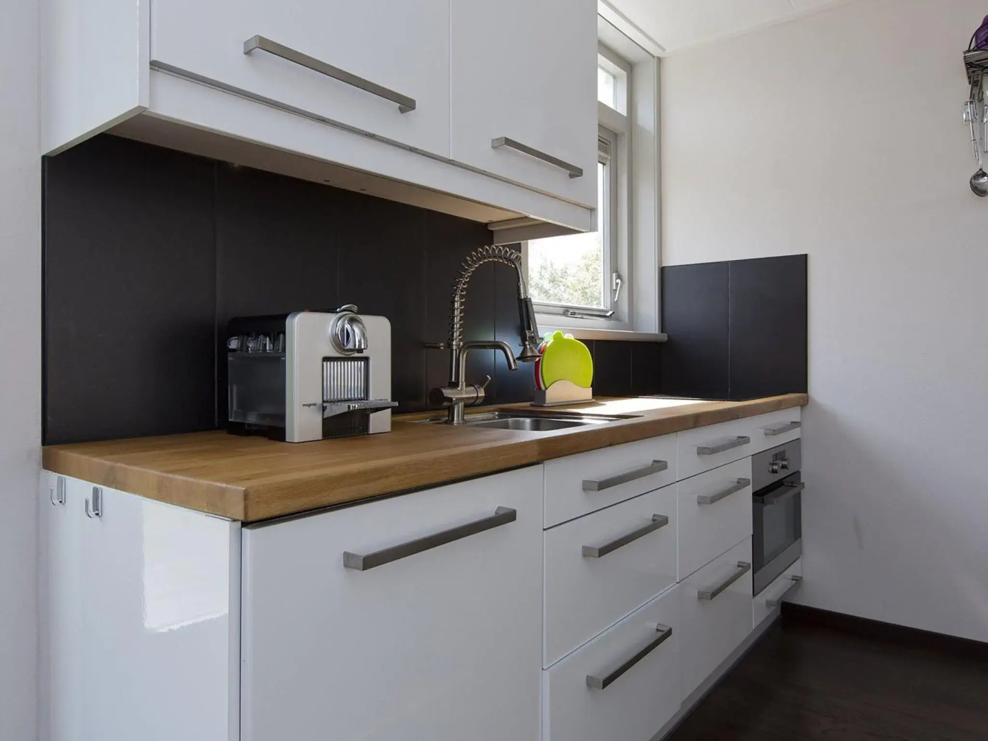 Welcoming Holiday Home in Grou Near River