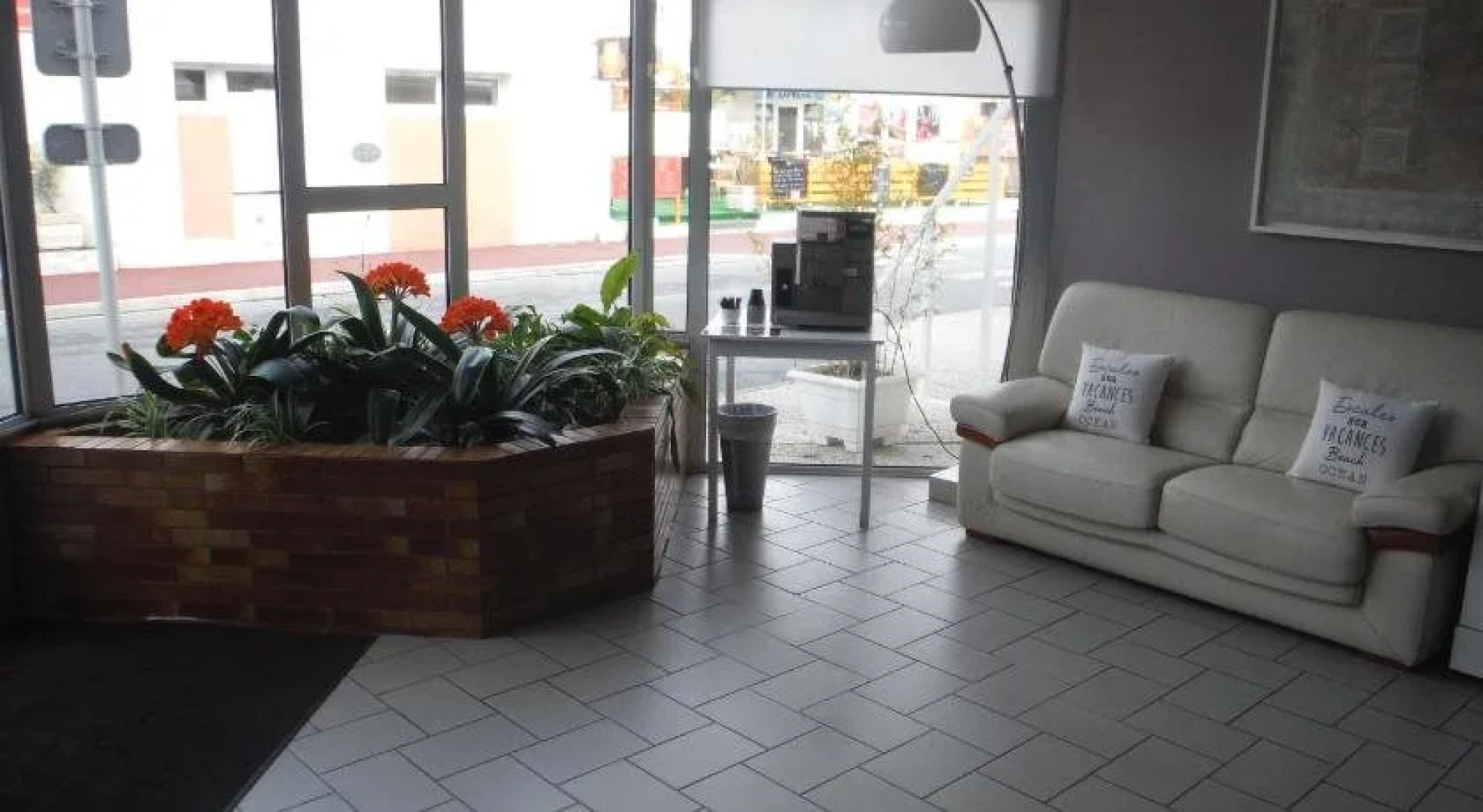 Hotel La Cote dArgent