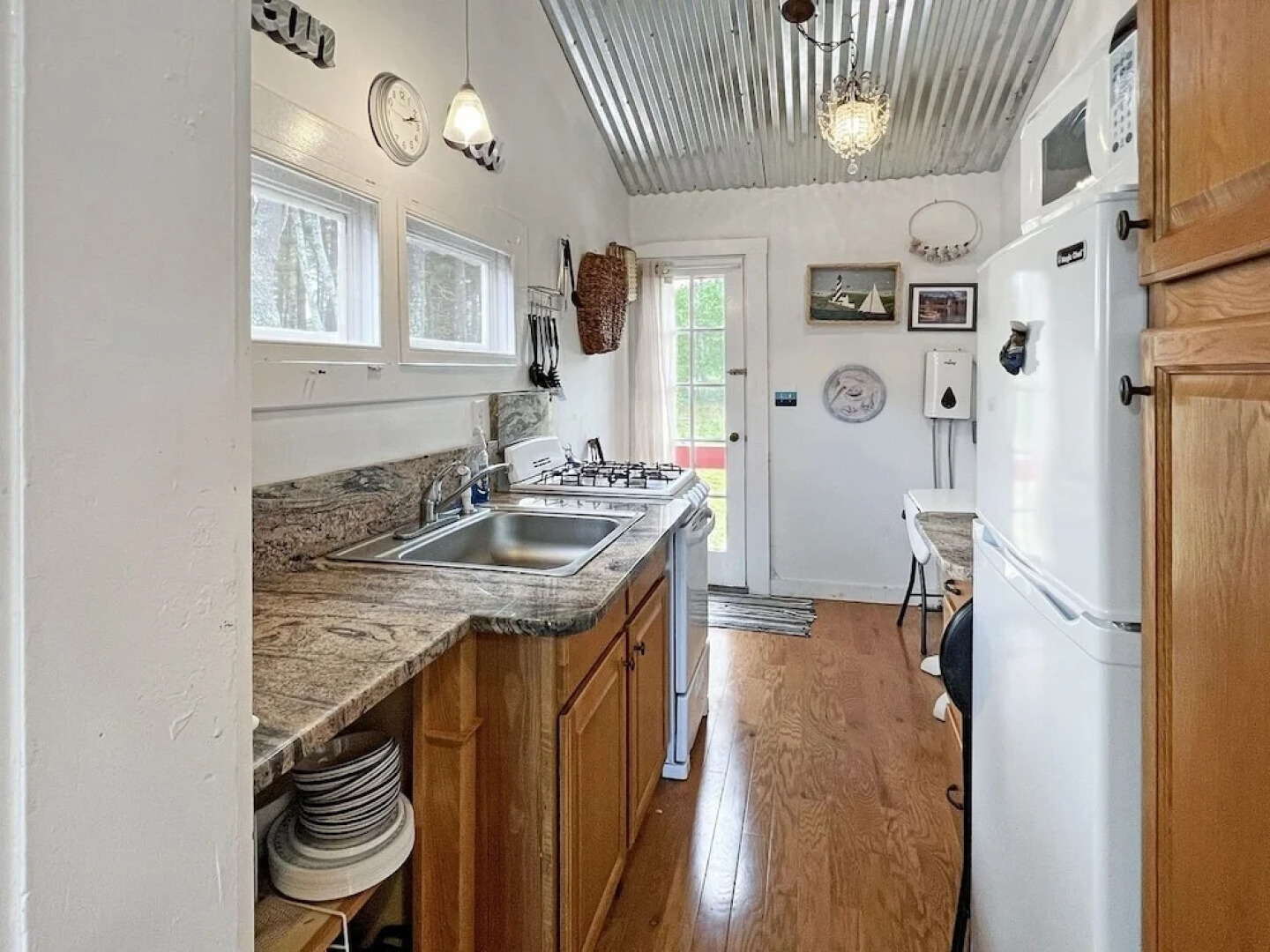 Lighthouse - Q991 Near Sandy Gorgeous Ogunquit Beach 2 Bedroom Cabin by RedAwning