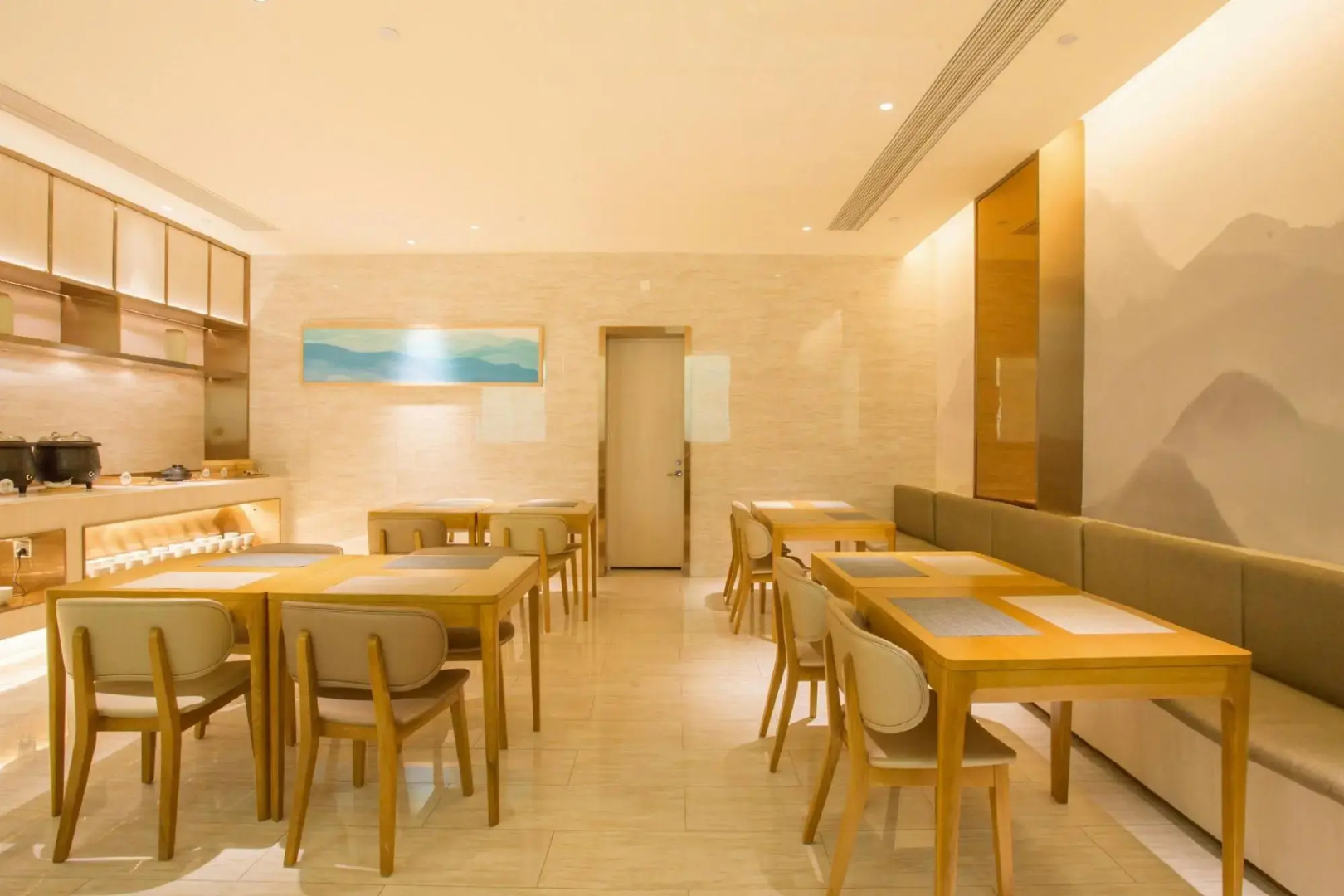 Ji Hotel Turpan Guotai Minsheng Plaza