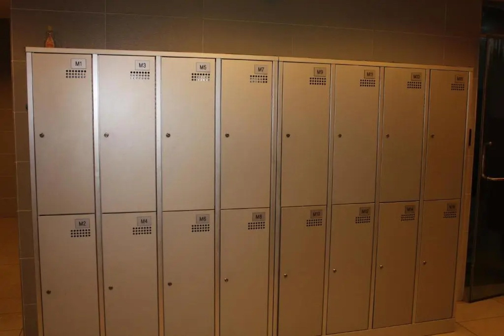 De Houz - Trefoil Setia Alam Home Stay