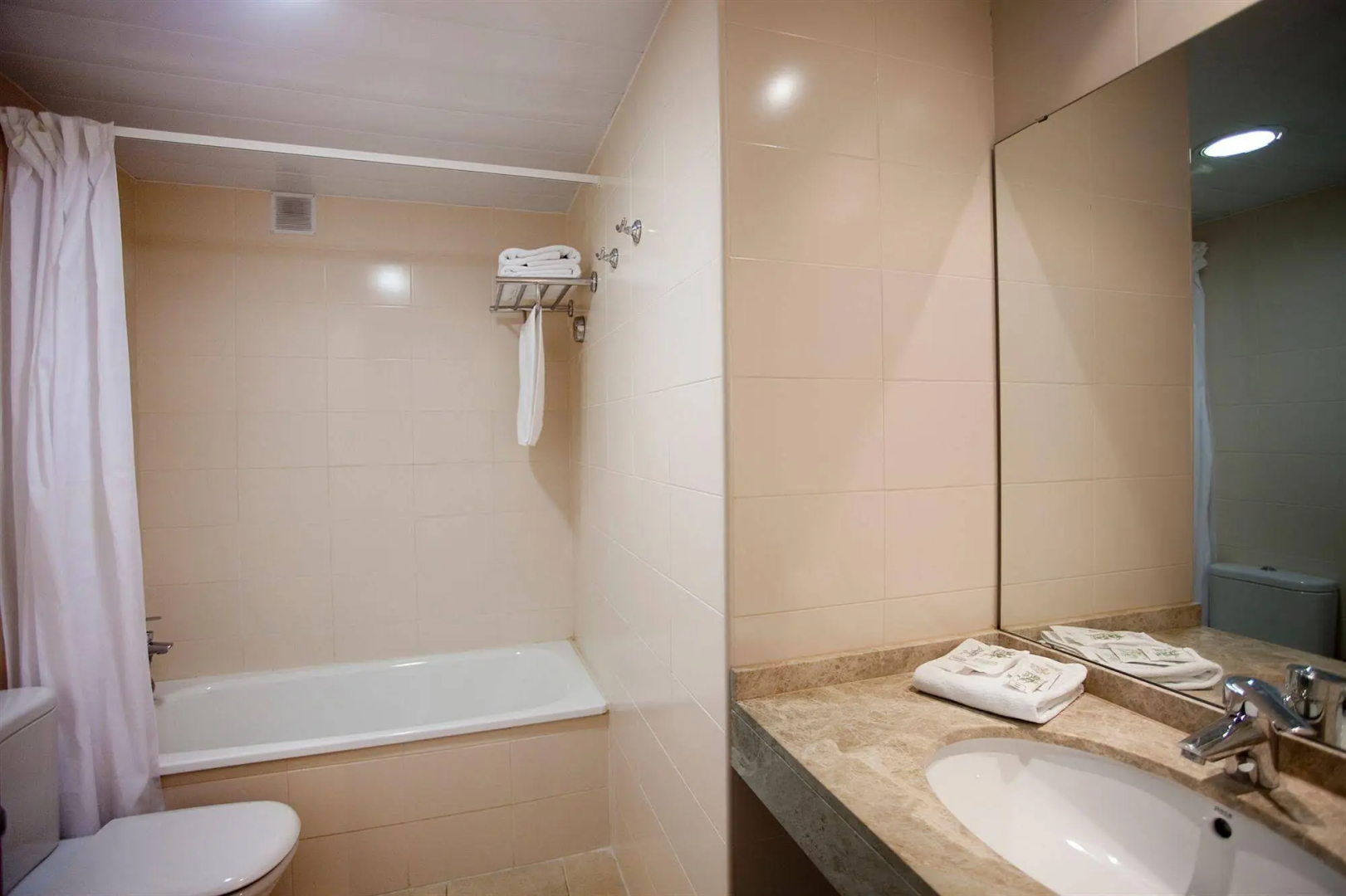 Ancora Salou Apartamentos