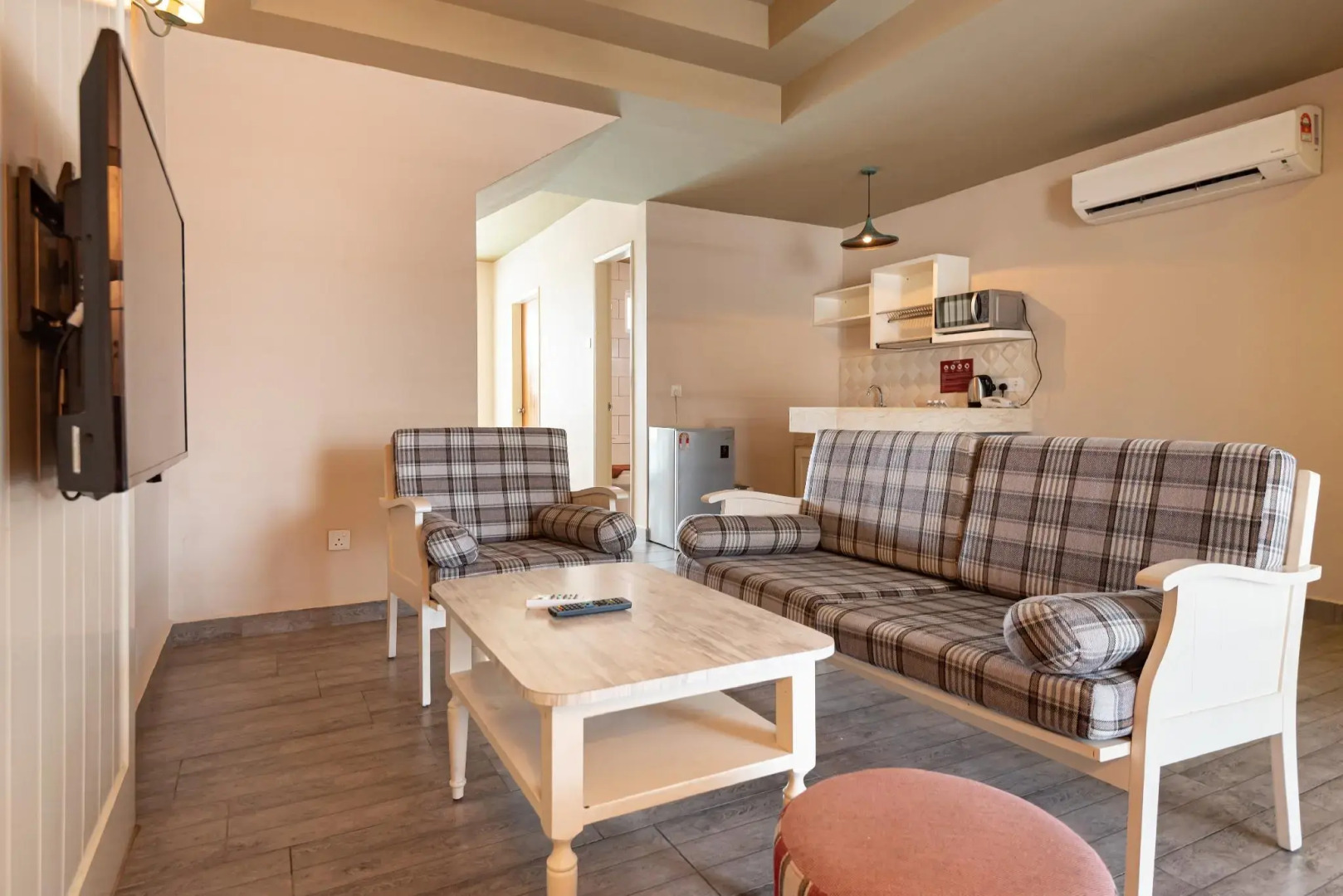 Tasik Villa International Resort