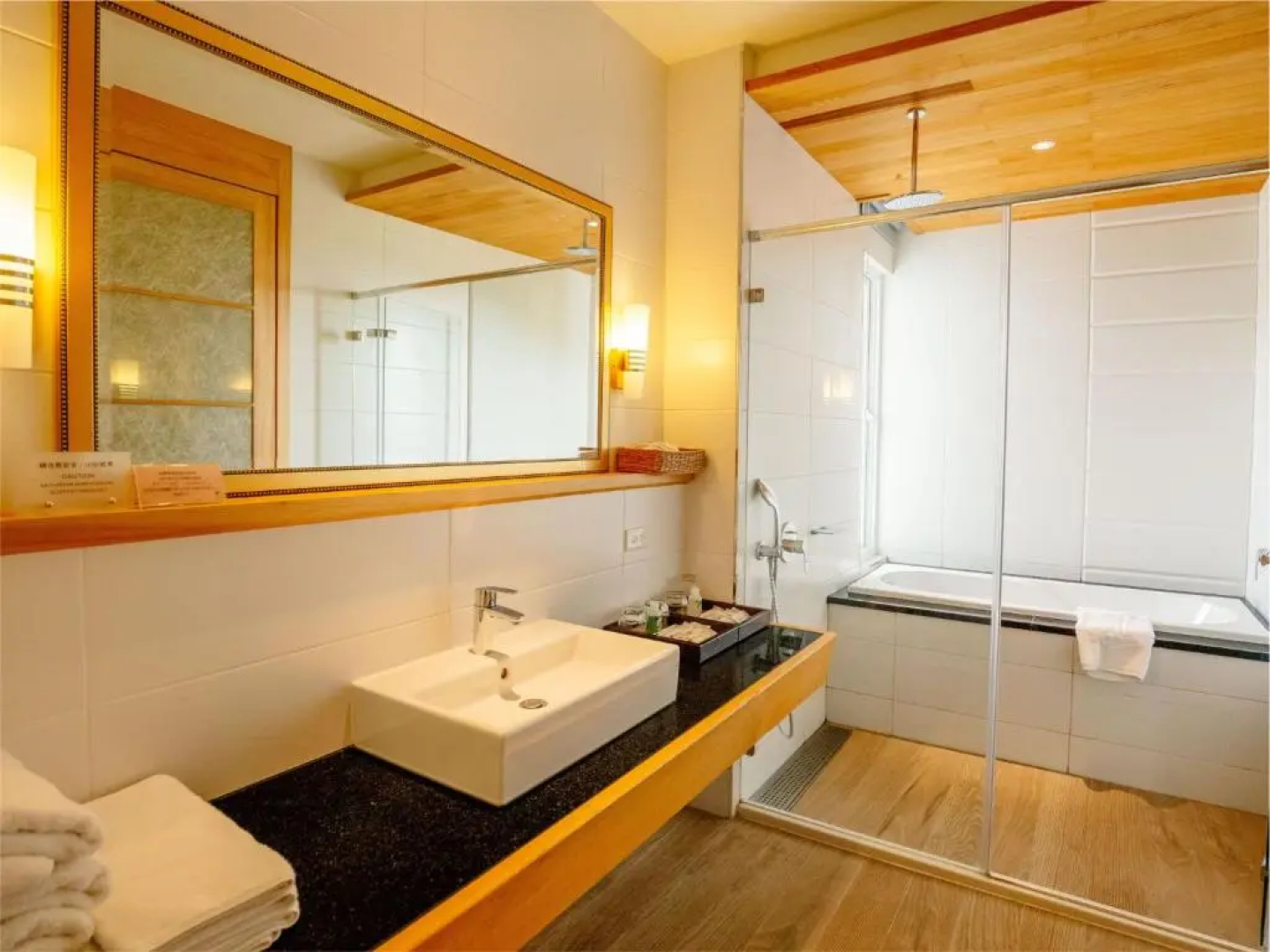 Bay Forest Boutique Hotel