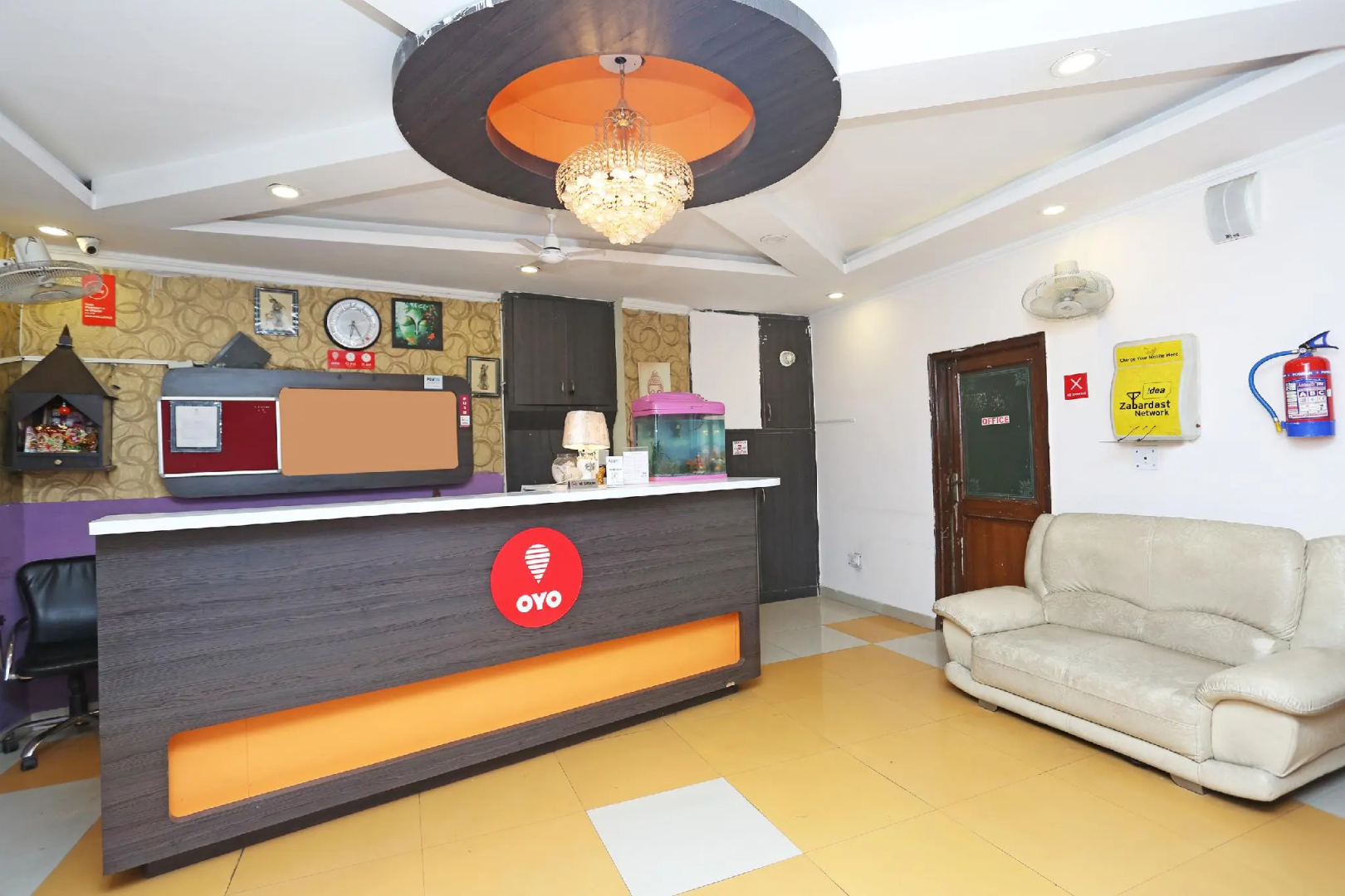 OYO 12784 Fabebo Hotel