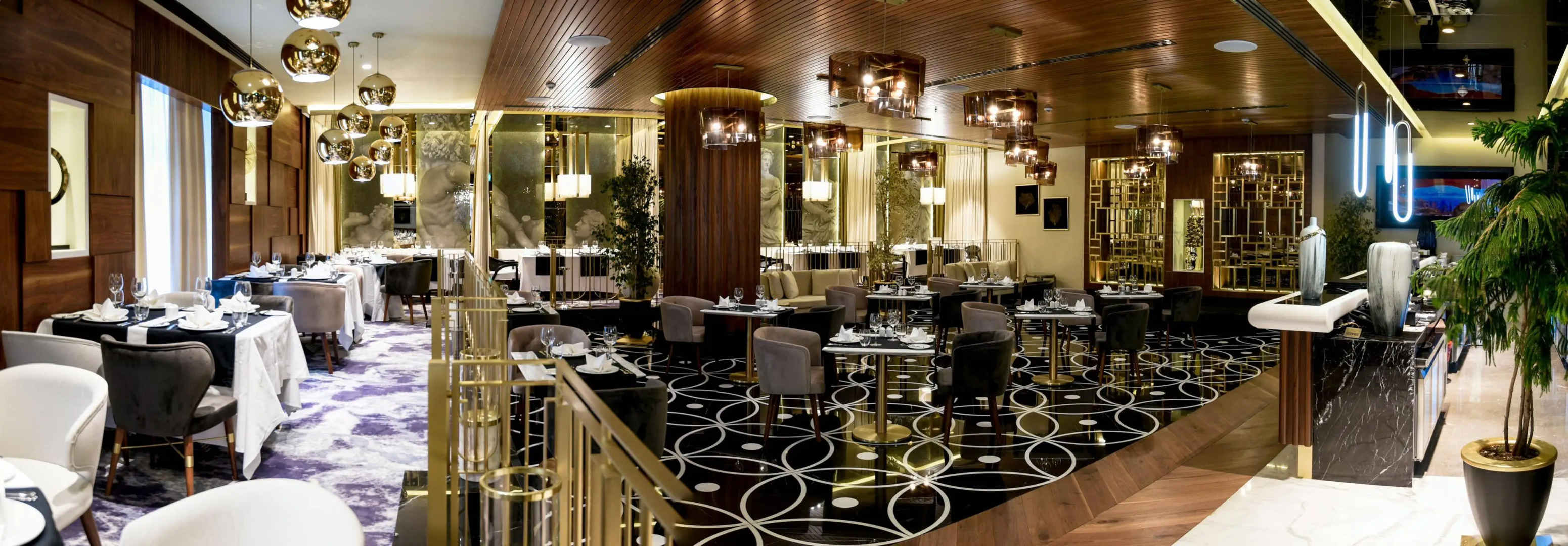 Rocks Hotel & Casino