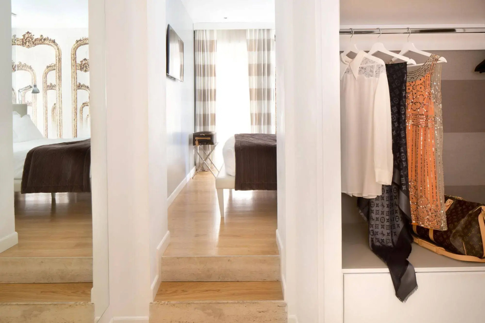Via Del Corso Home