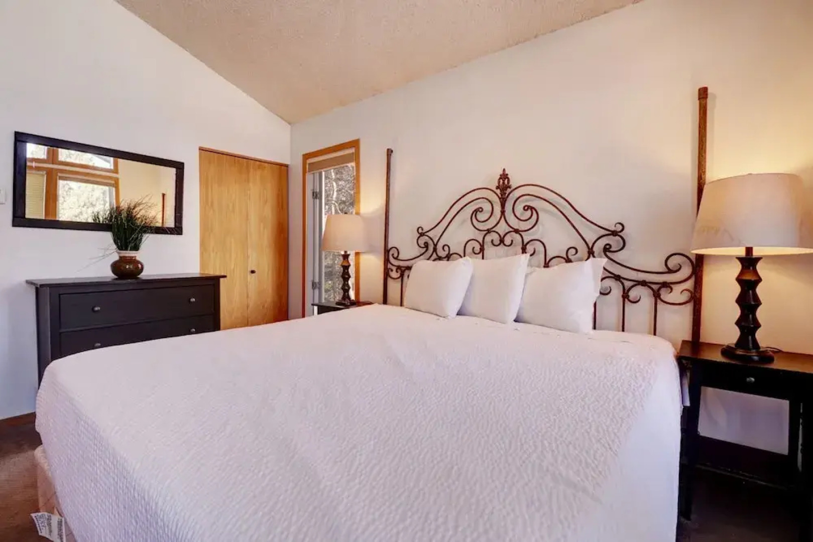 Cc301 Cross Creek 2br 2ba 2 Bedroom Condo by RedAwning