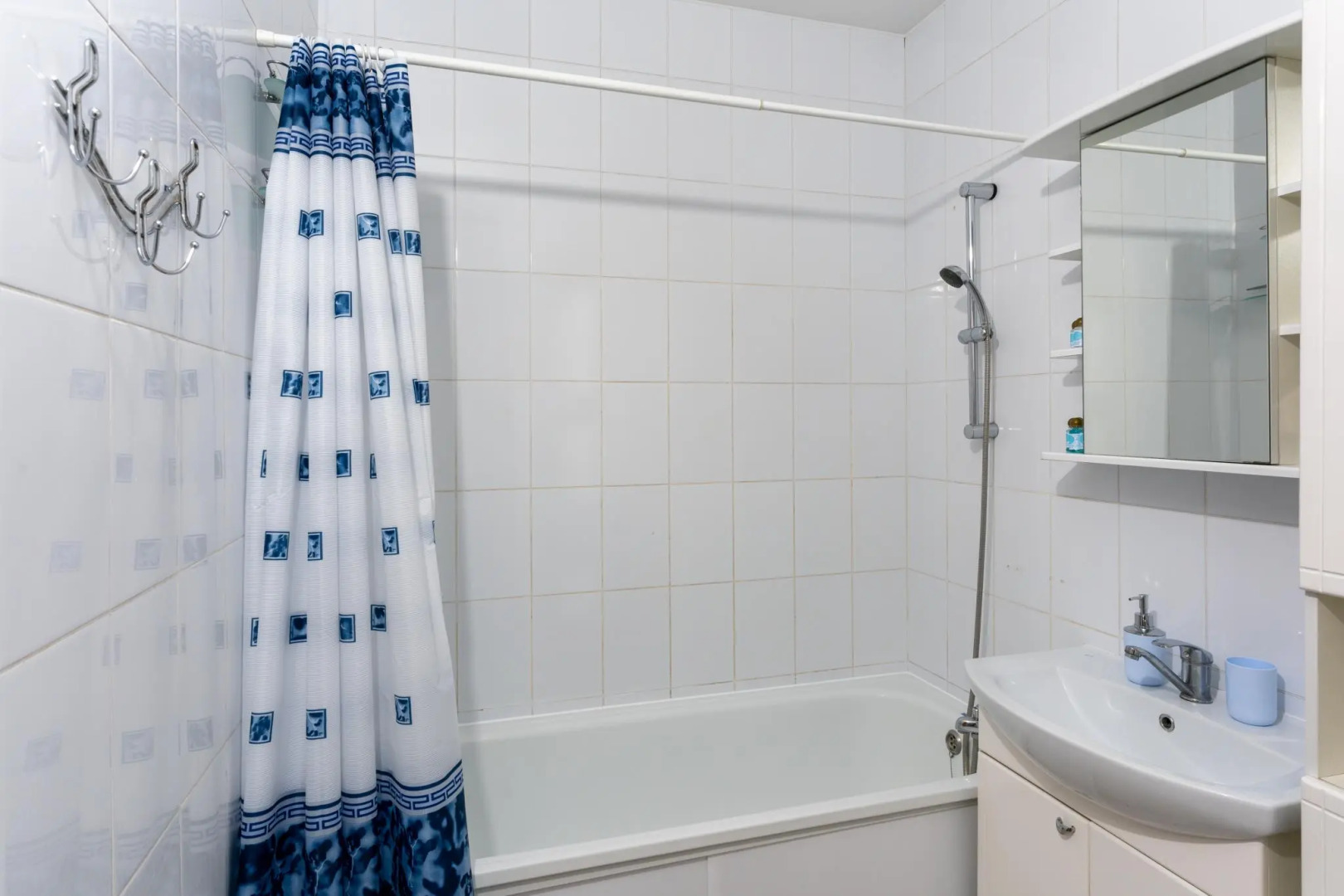 Апартаменты Валери на проезде Солнечный